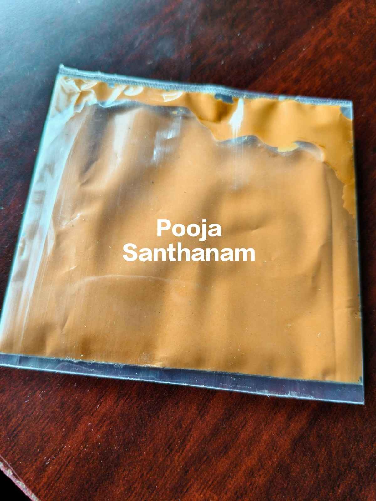 Vetiver Garland – Andal Malai Style (2 Feet,(set of 2) / 24 -26 Inches each)