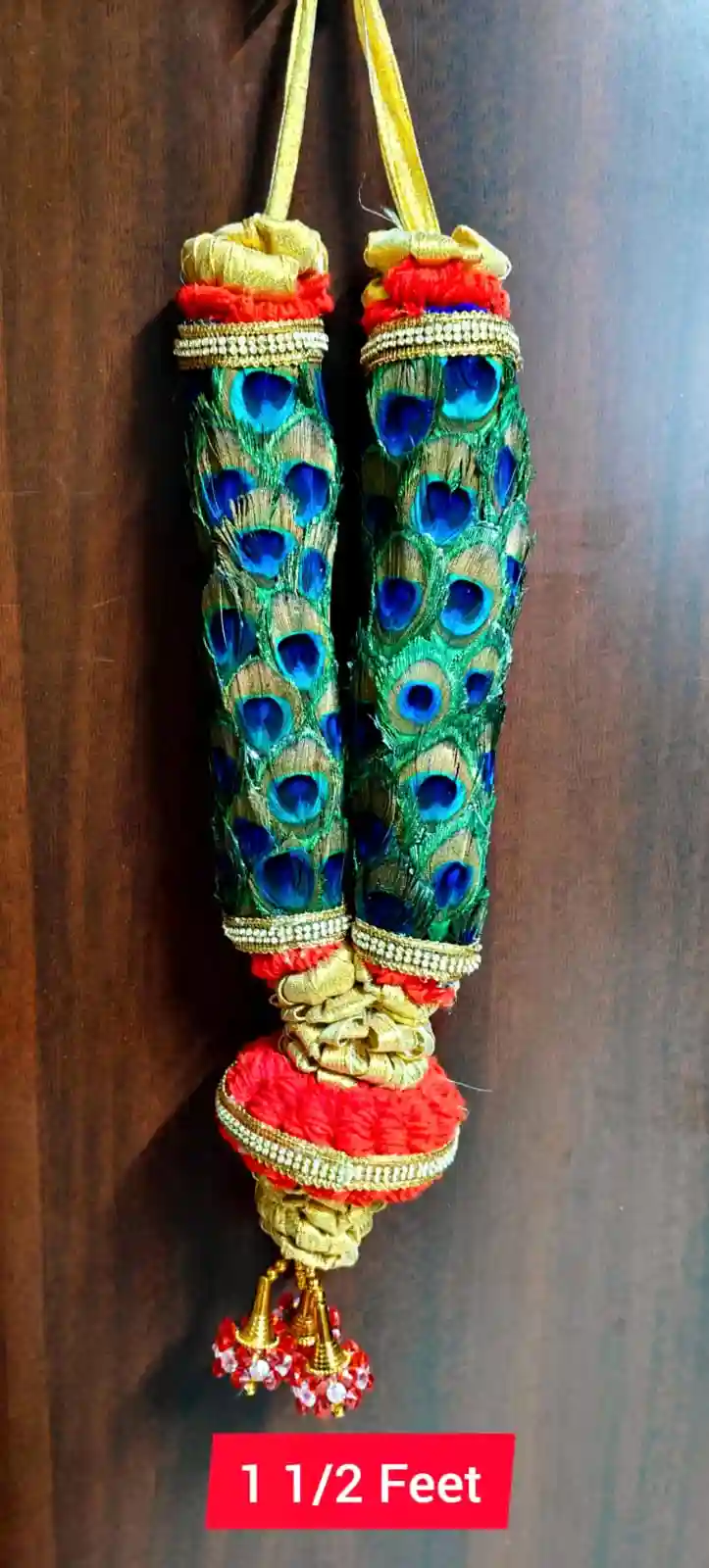Peacock Garland (1 ½ Feet)