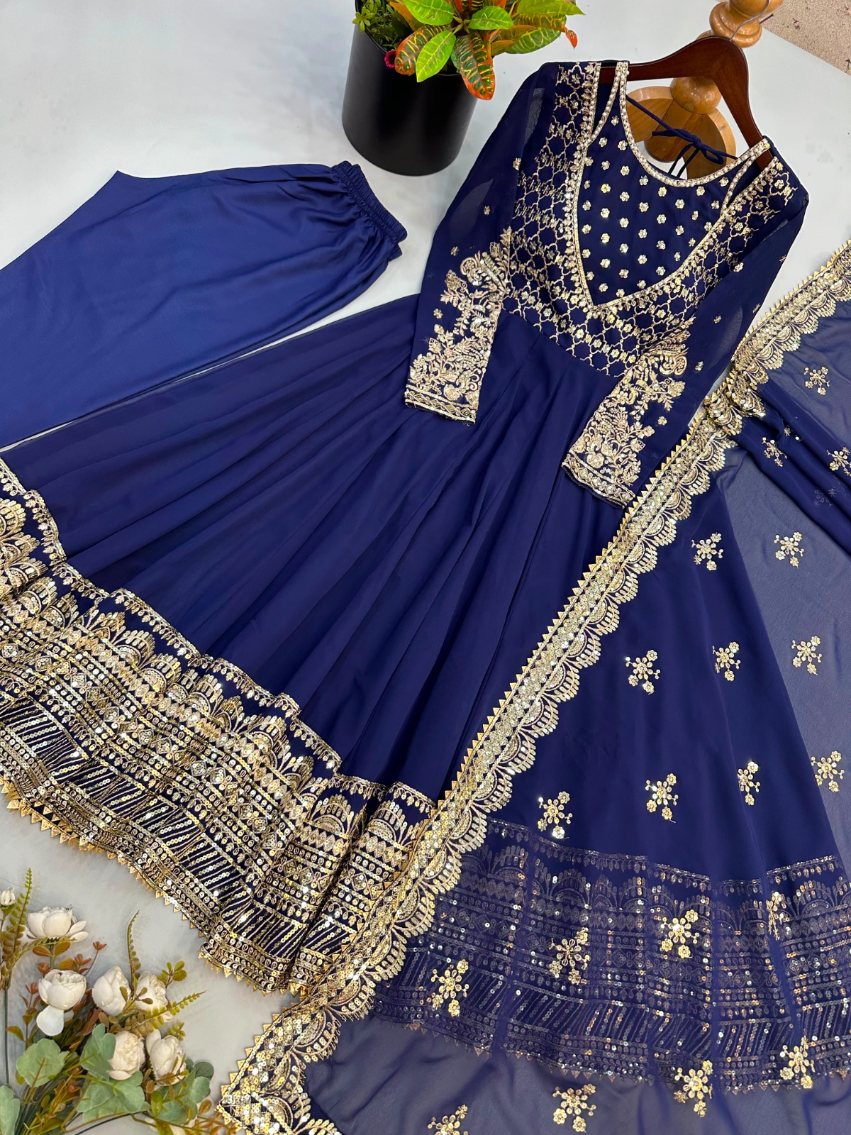 Trending Designer Gown (TDS01)