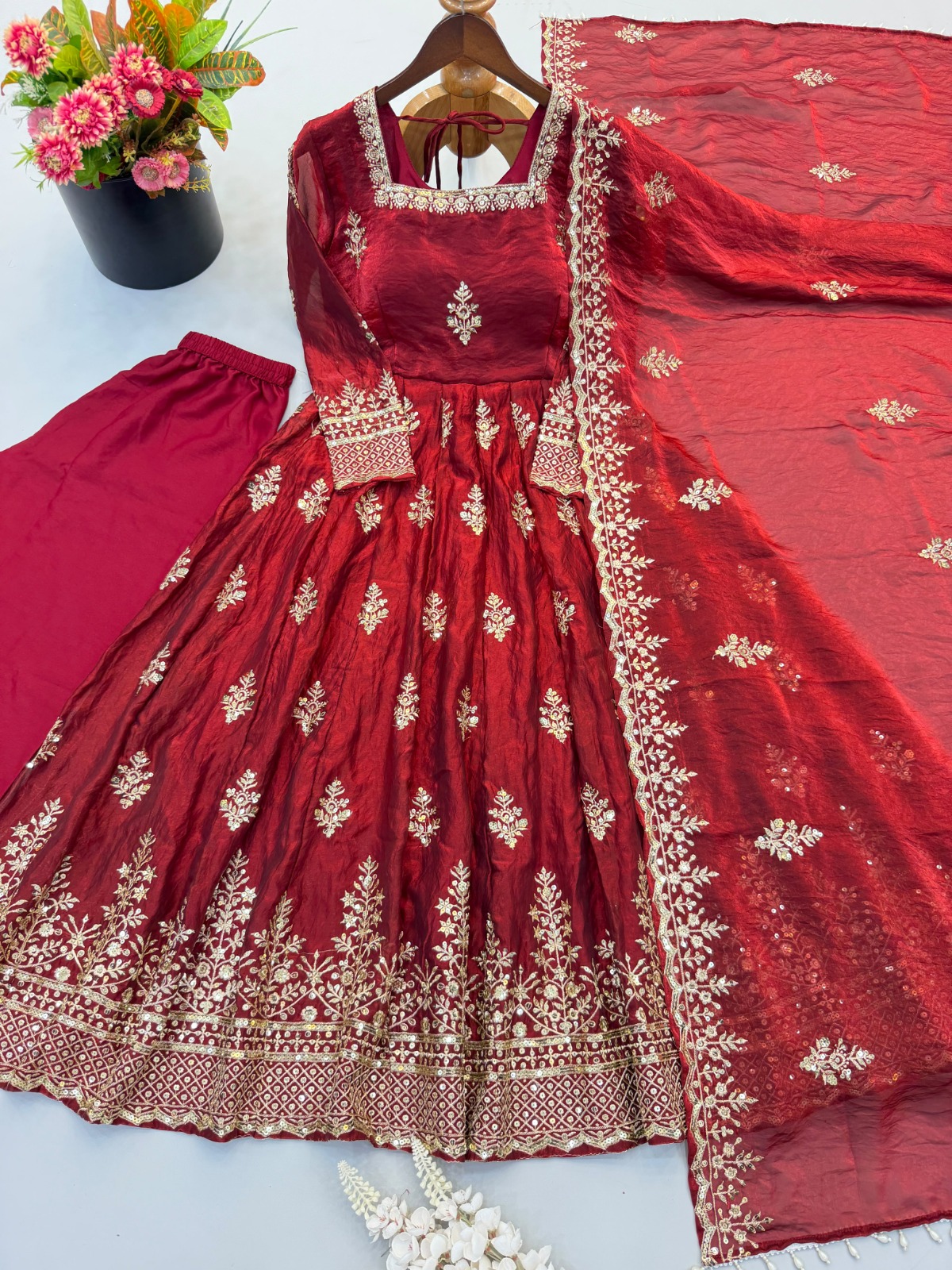 Designer Gown ( DTG05)