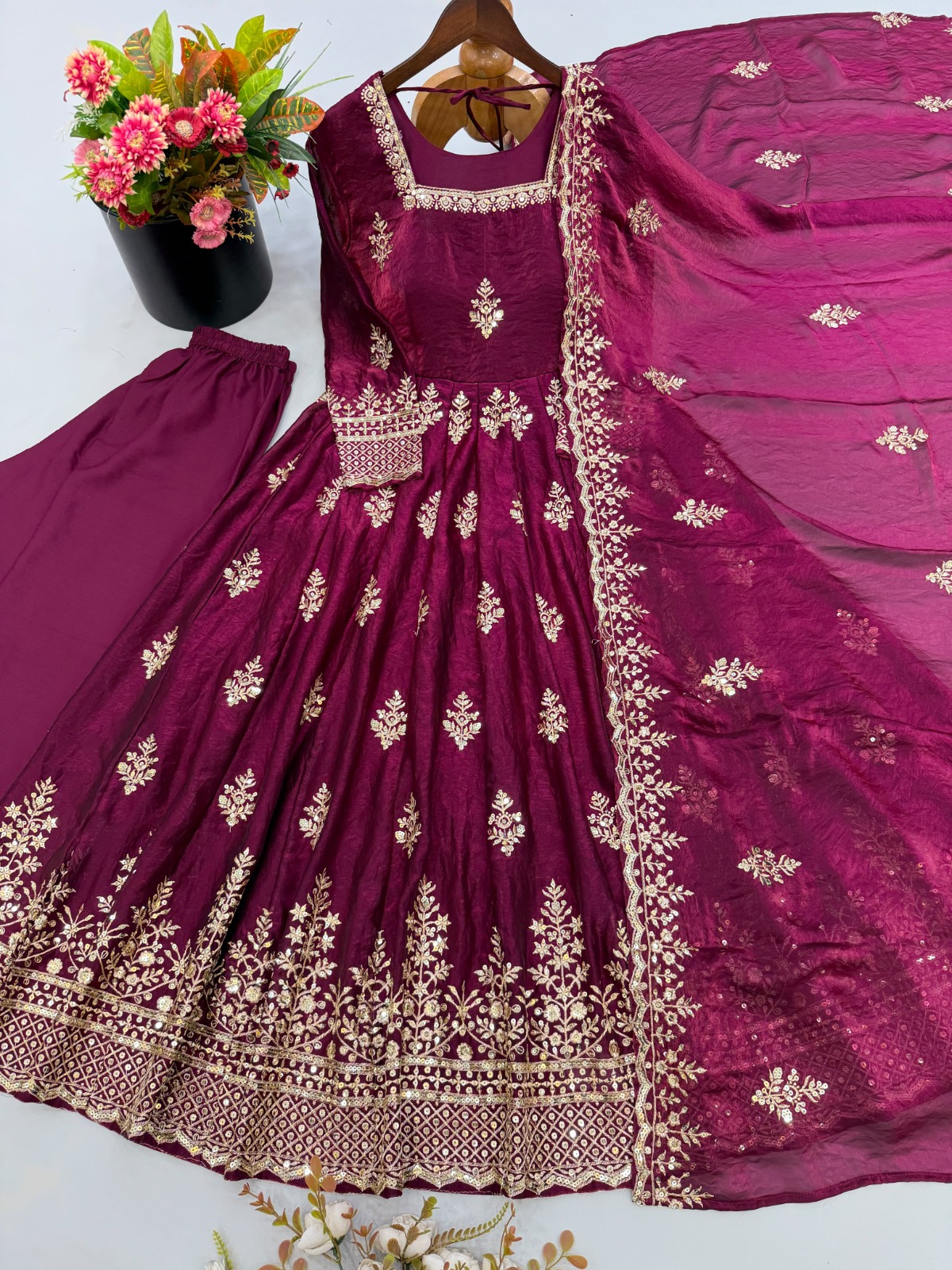 Designer Gown ( DTG02)