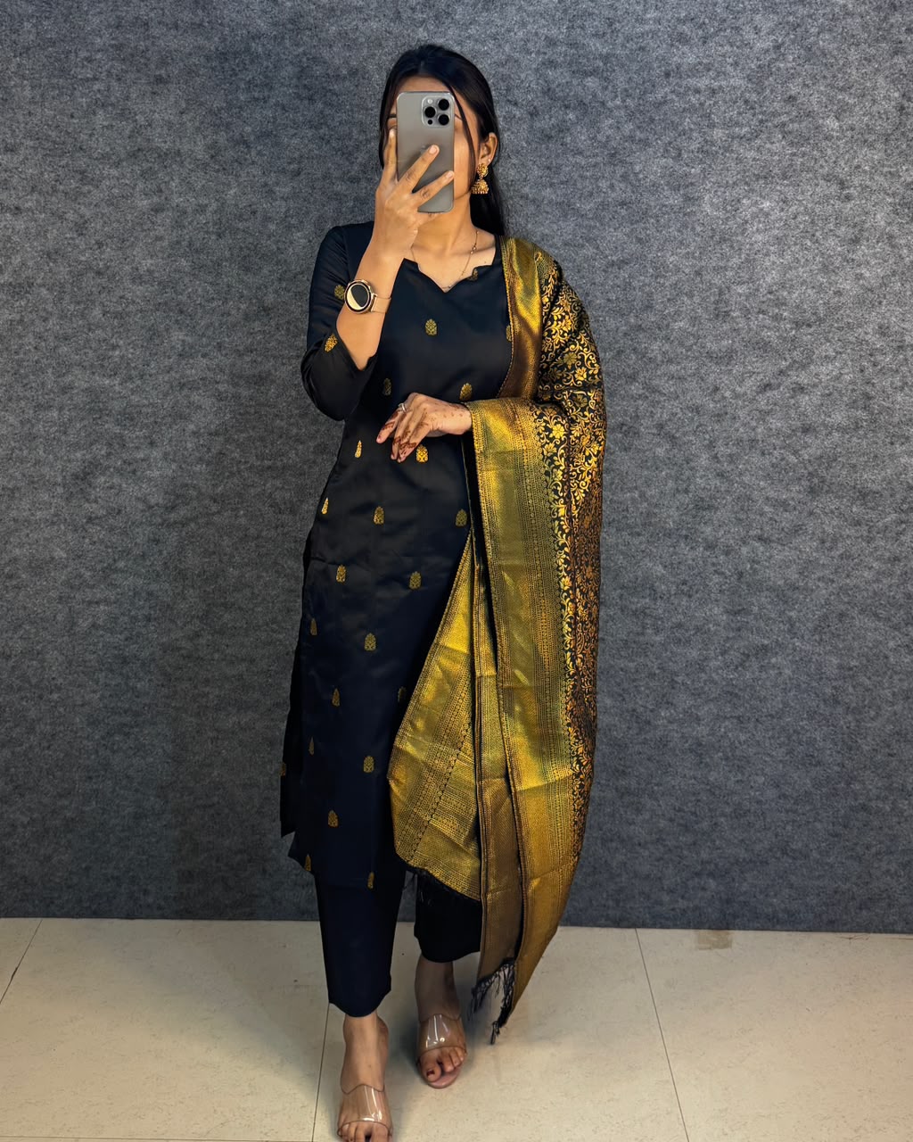 Banarasi Grand Kurti Set (BK02)