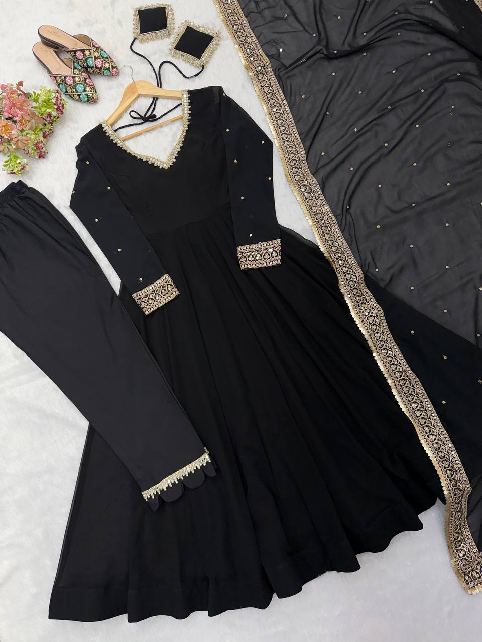 Romantic Black (Black1)