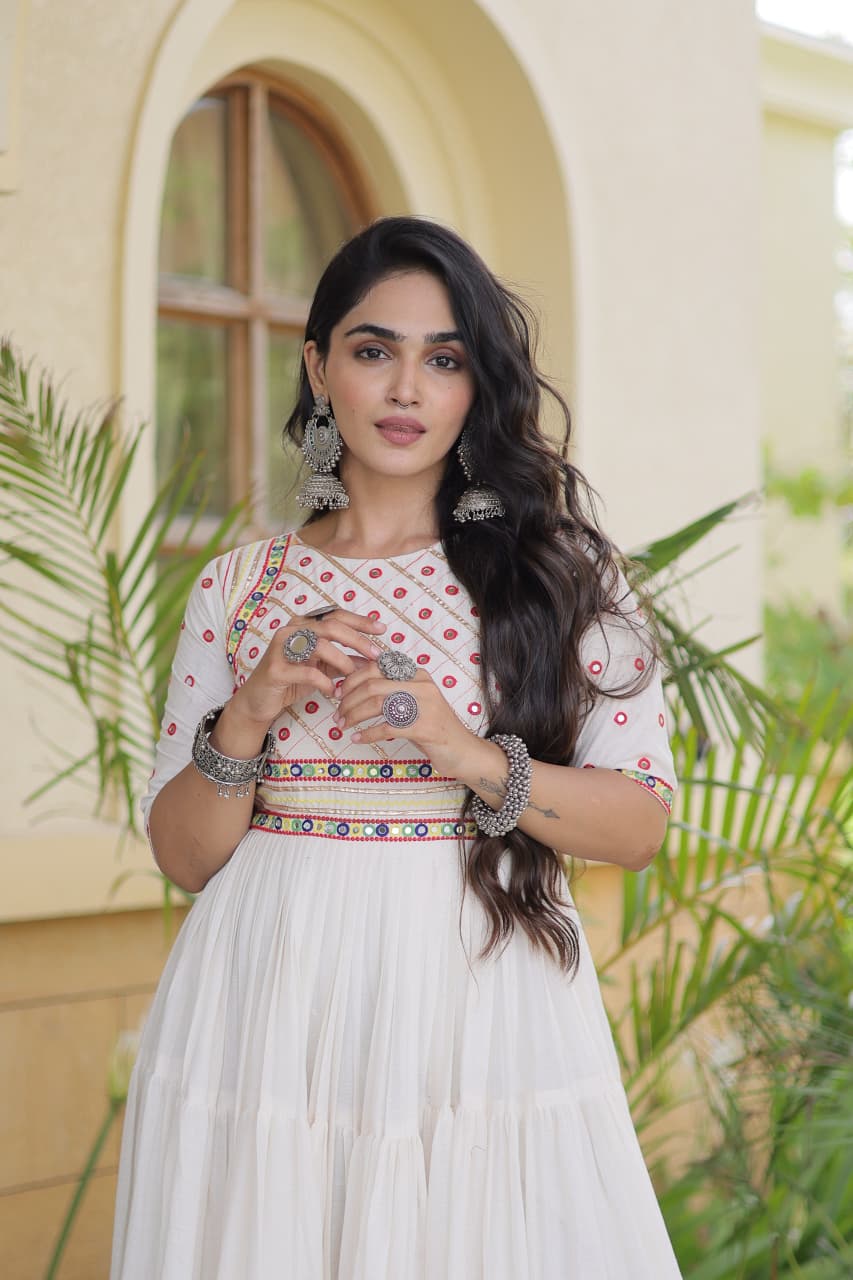 ANARKALI GOWNS (AG02)