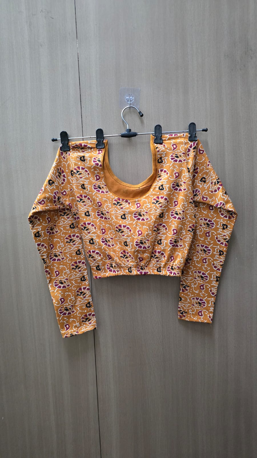 Full Sleeve Strachable kalamkari blouse (BL03)