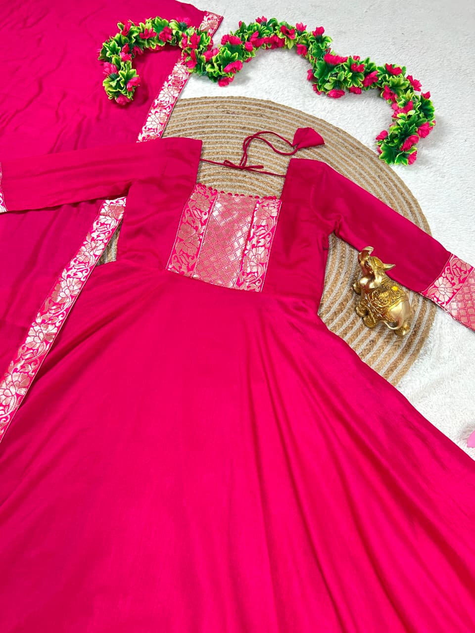 ROYAL TRIO CONTRAST GOWN (RTC01)