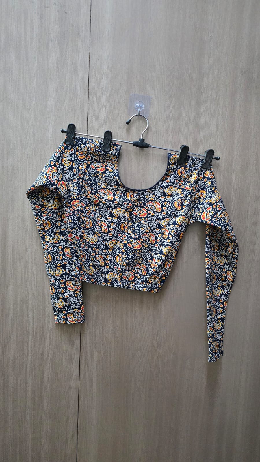 Full Sleeve Strachable kalamkari blouse (BL08)