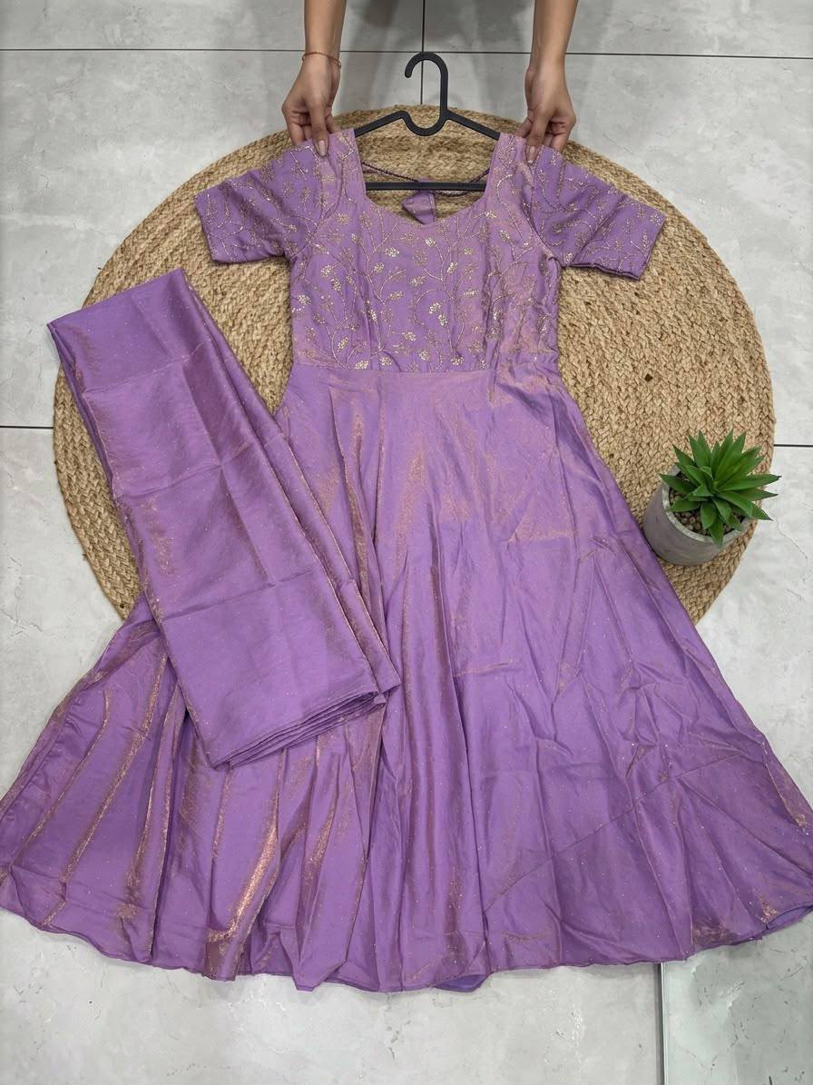Manika gown ( WSS02)