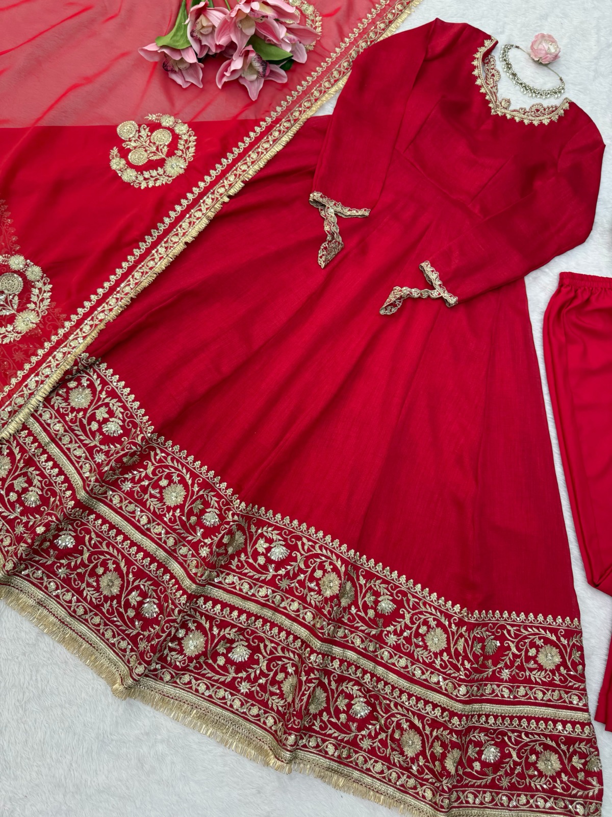 CHARMING RED ANARKALI (RED01)
