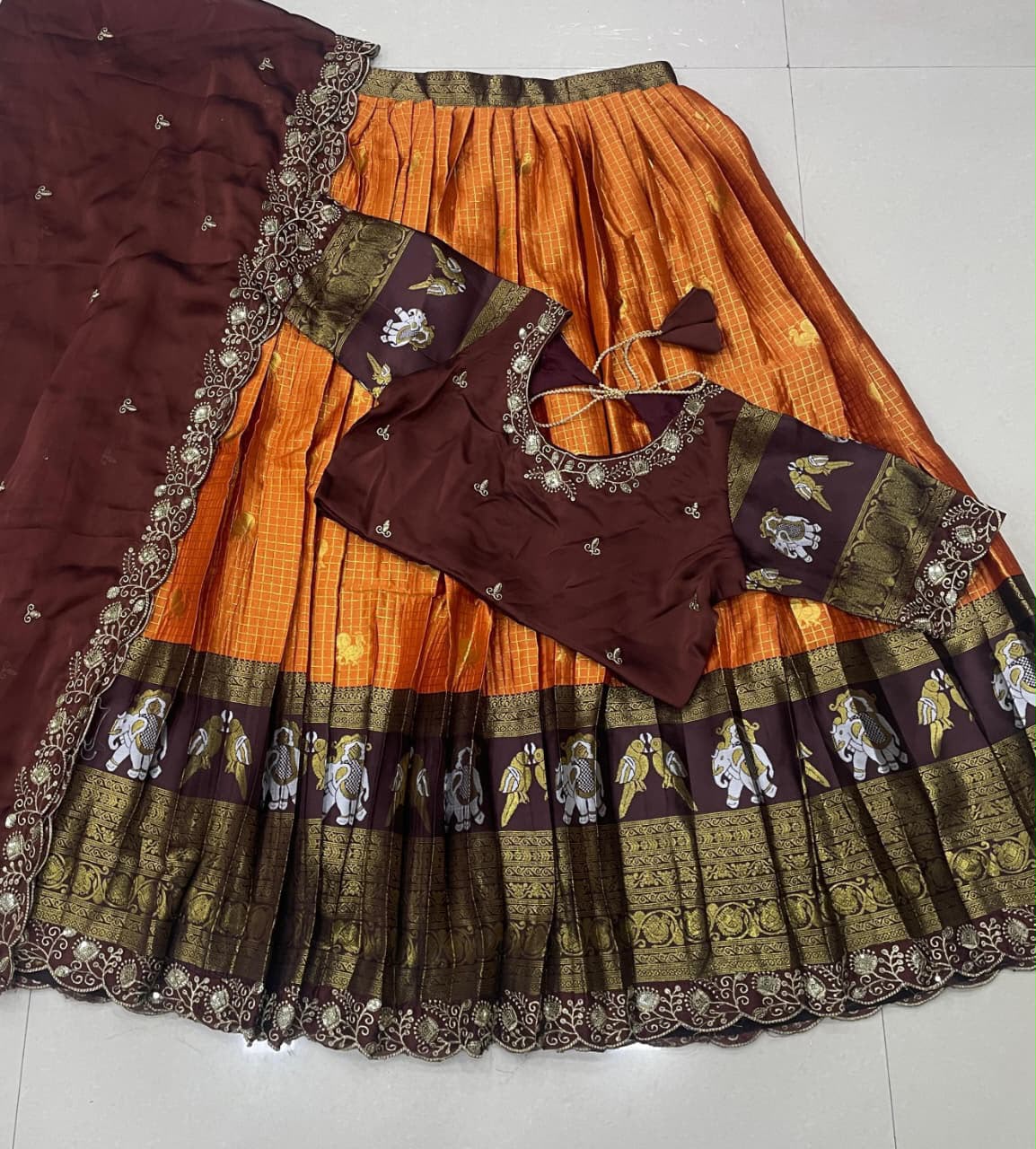 Full stiched Kanjivaram silk Lehanga (LH05)