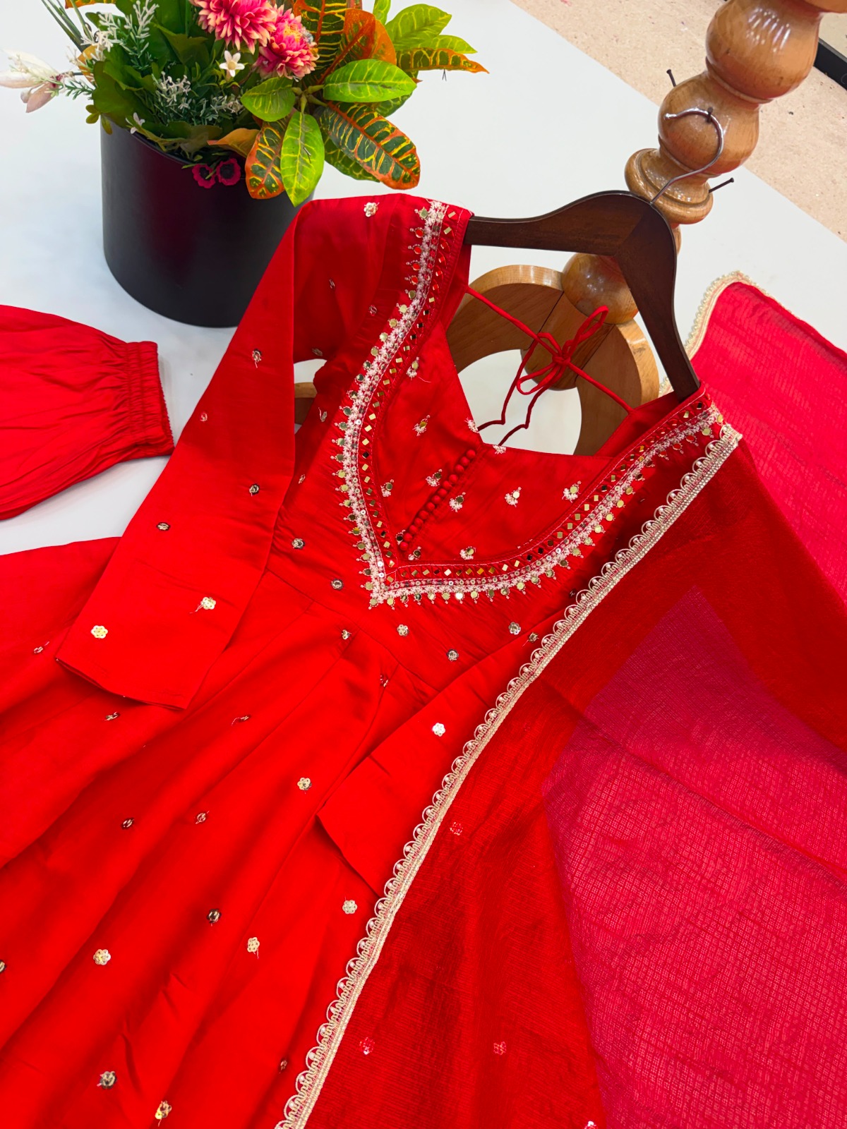 Roman Silk Embroidery Sequence with Real Mirror Work (RS005)