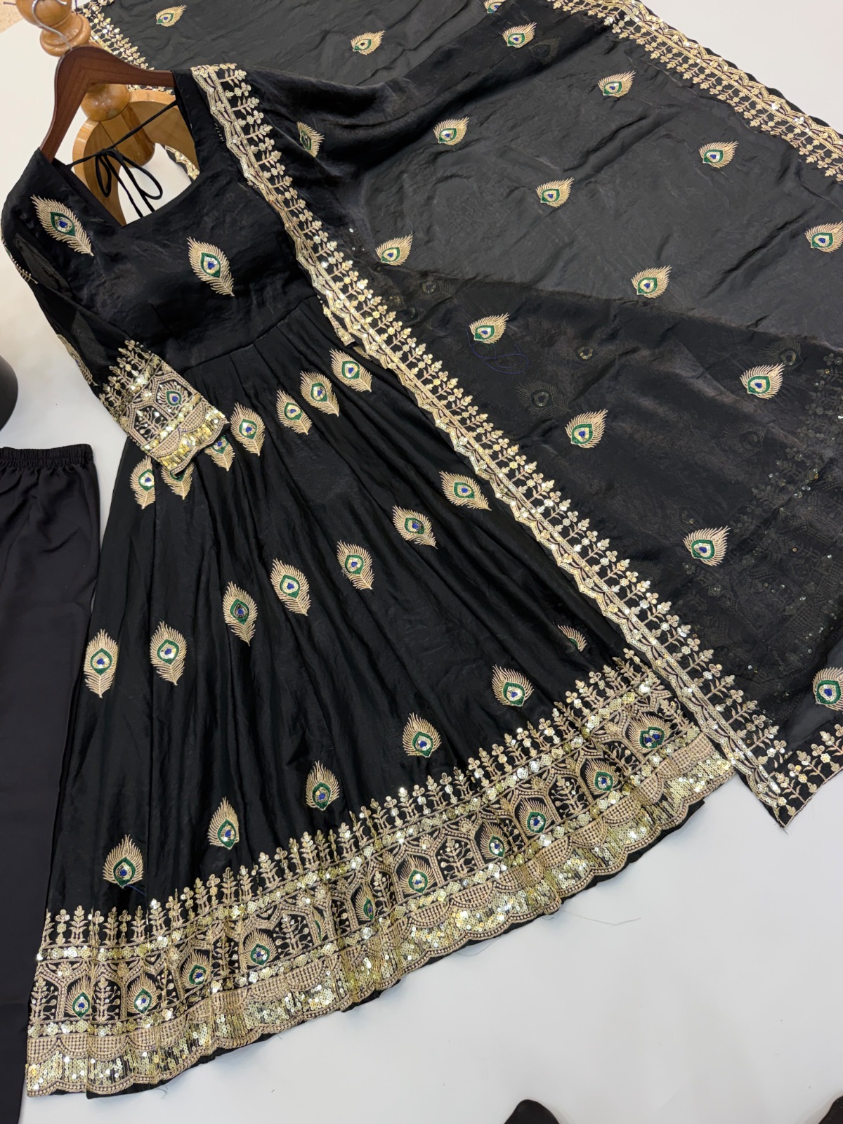 Heavy fendy silk 3 piece designer set (FSD12)