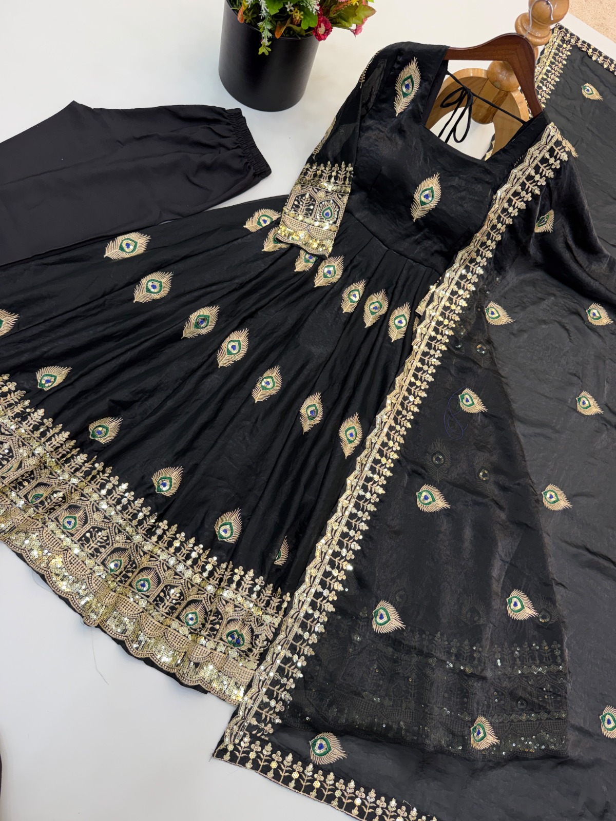 Heavy fendy silk 3 piece designer set (FSD12)
