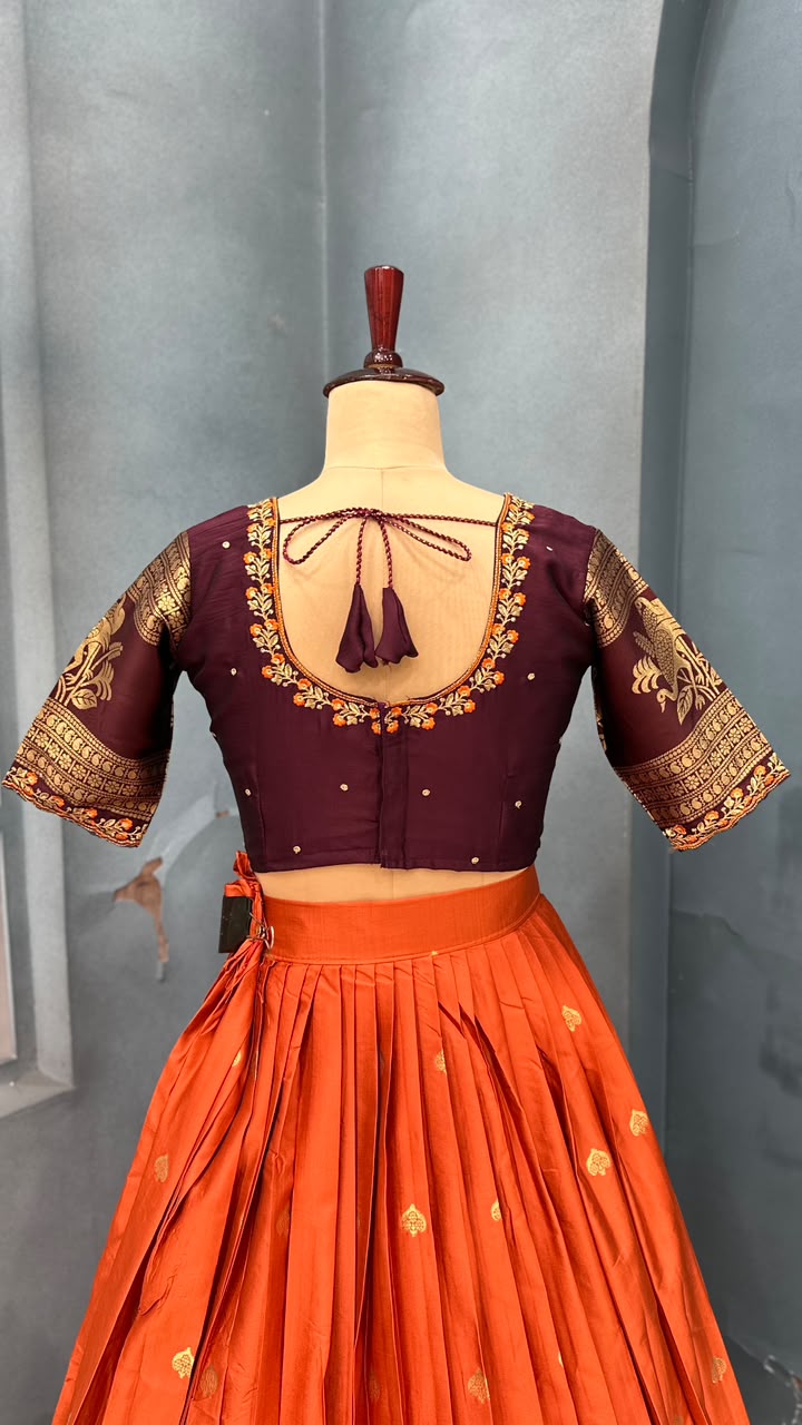 Full stiched Kanjivaram silk Lehanga (L001)