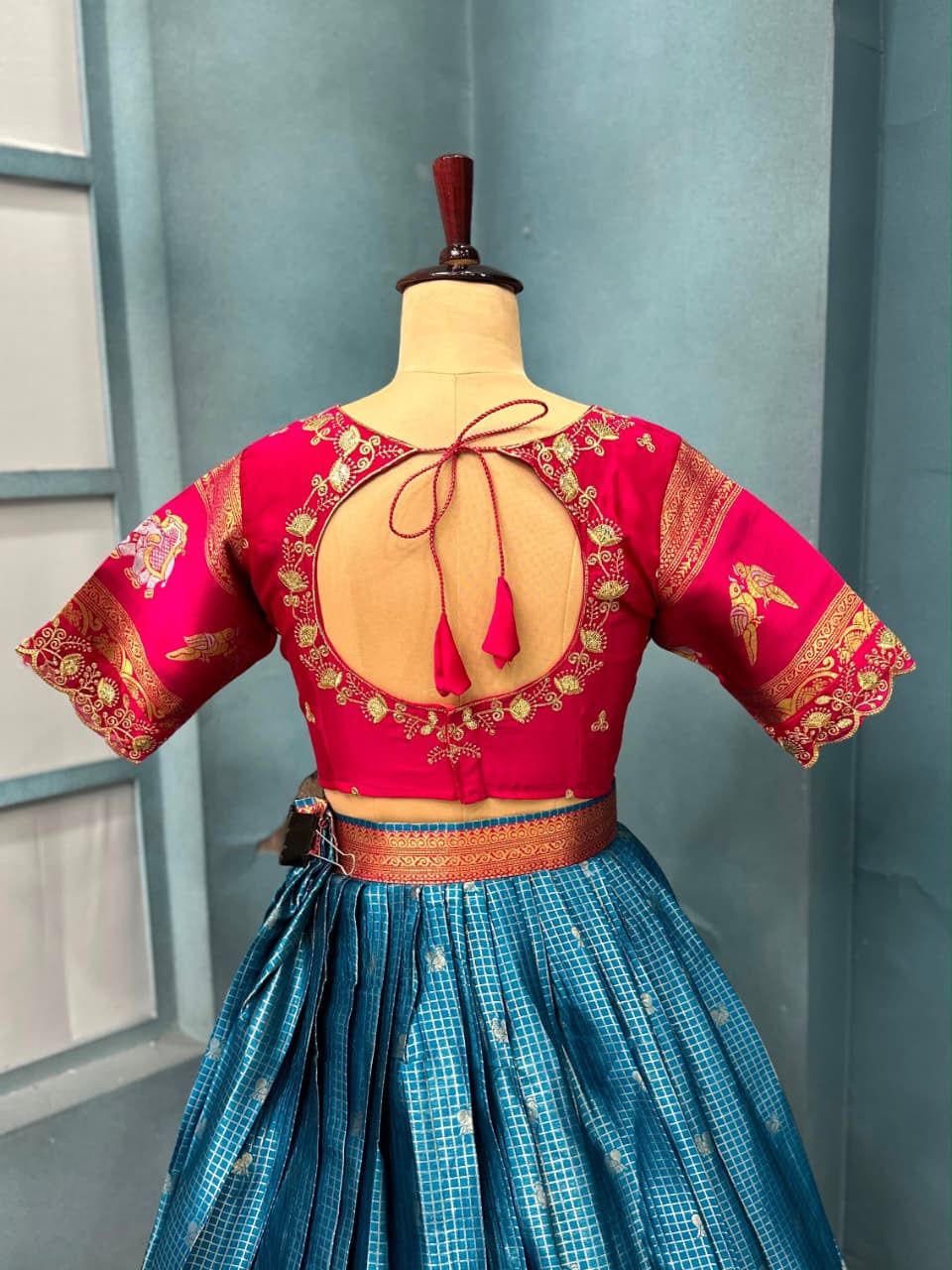 Full stiched Kanjivaram silk Lehanga (LH03)