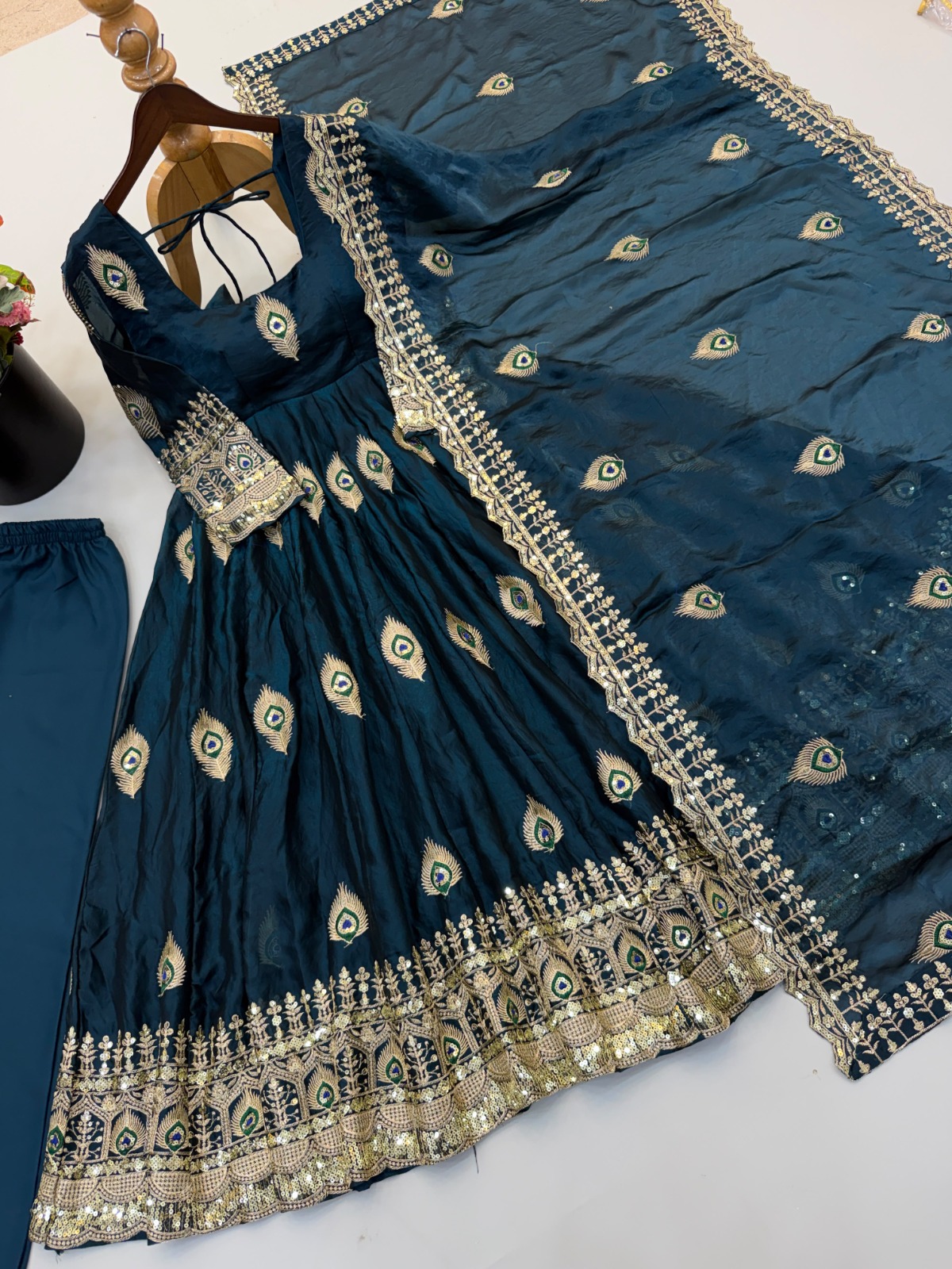 Heavy fendy silk 3 piece designer set (FSD10)