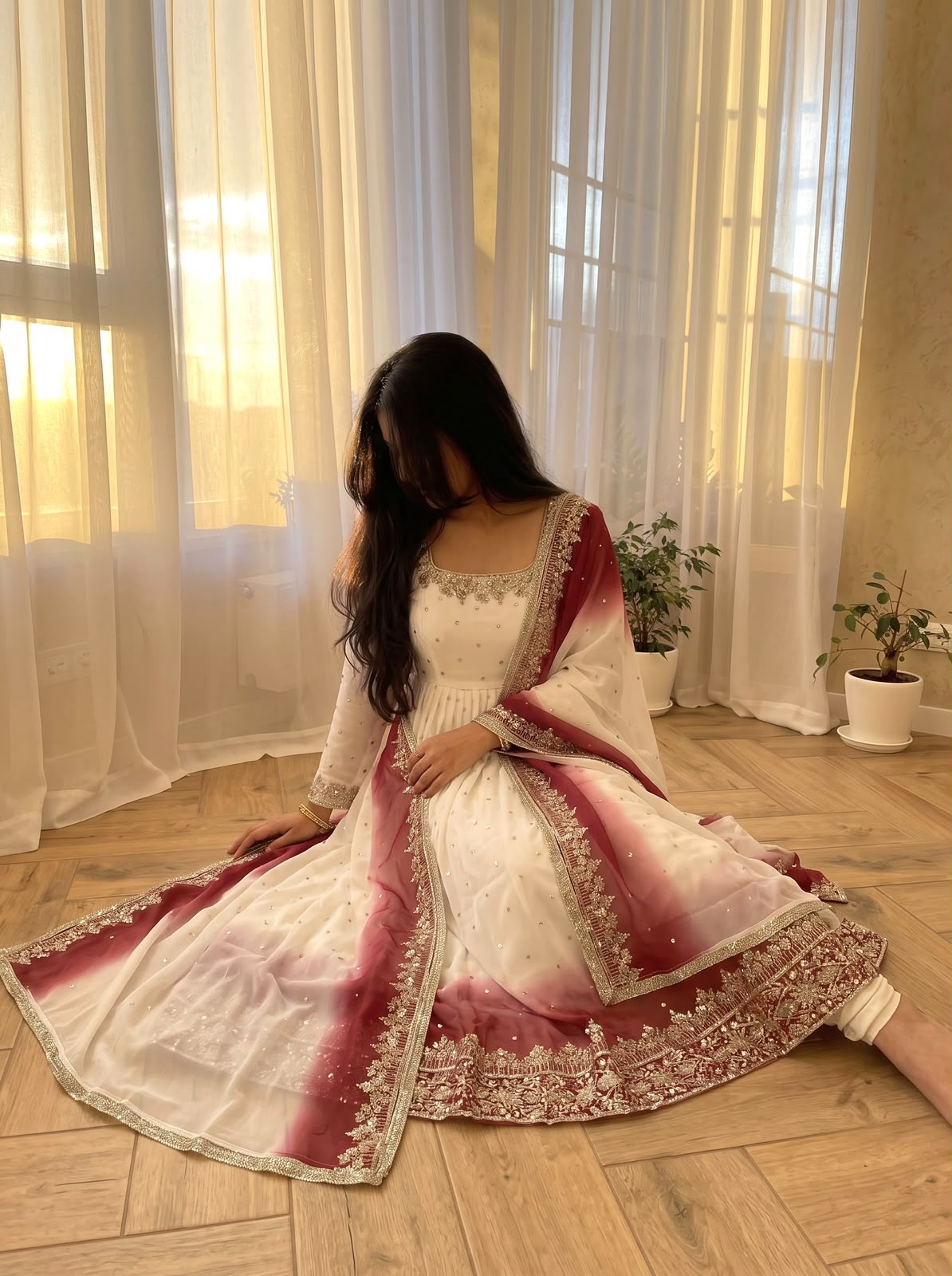 White + Meroon Star Georgette ( SGM01)
