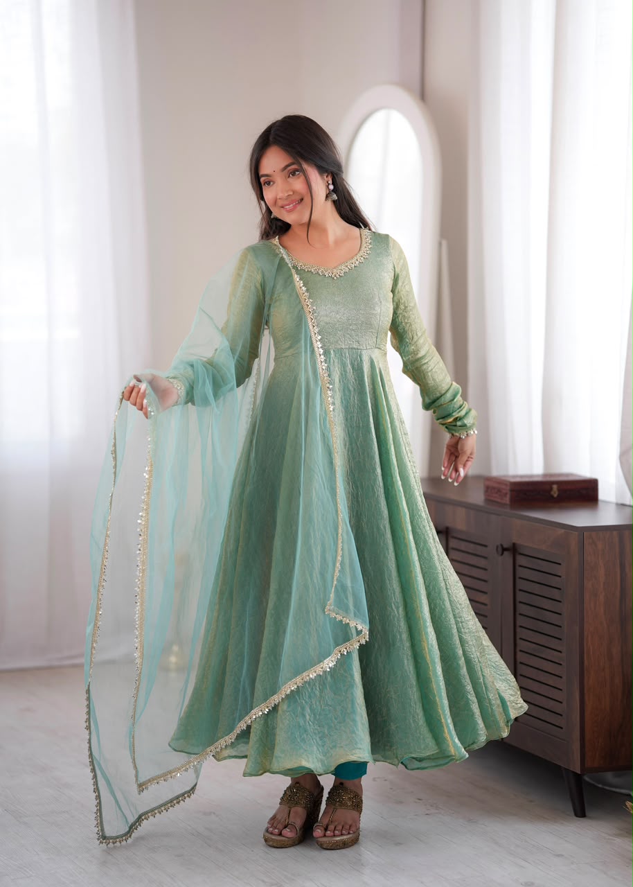 Women’s Ethnic Wear Anarkali ( AA01)