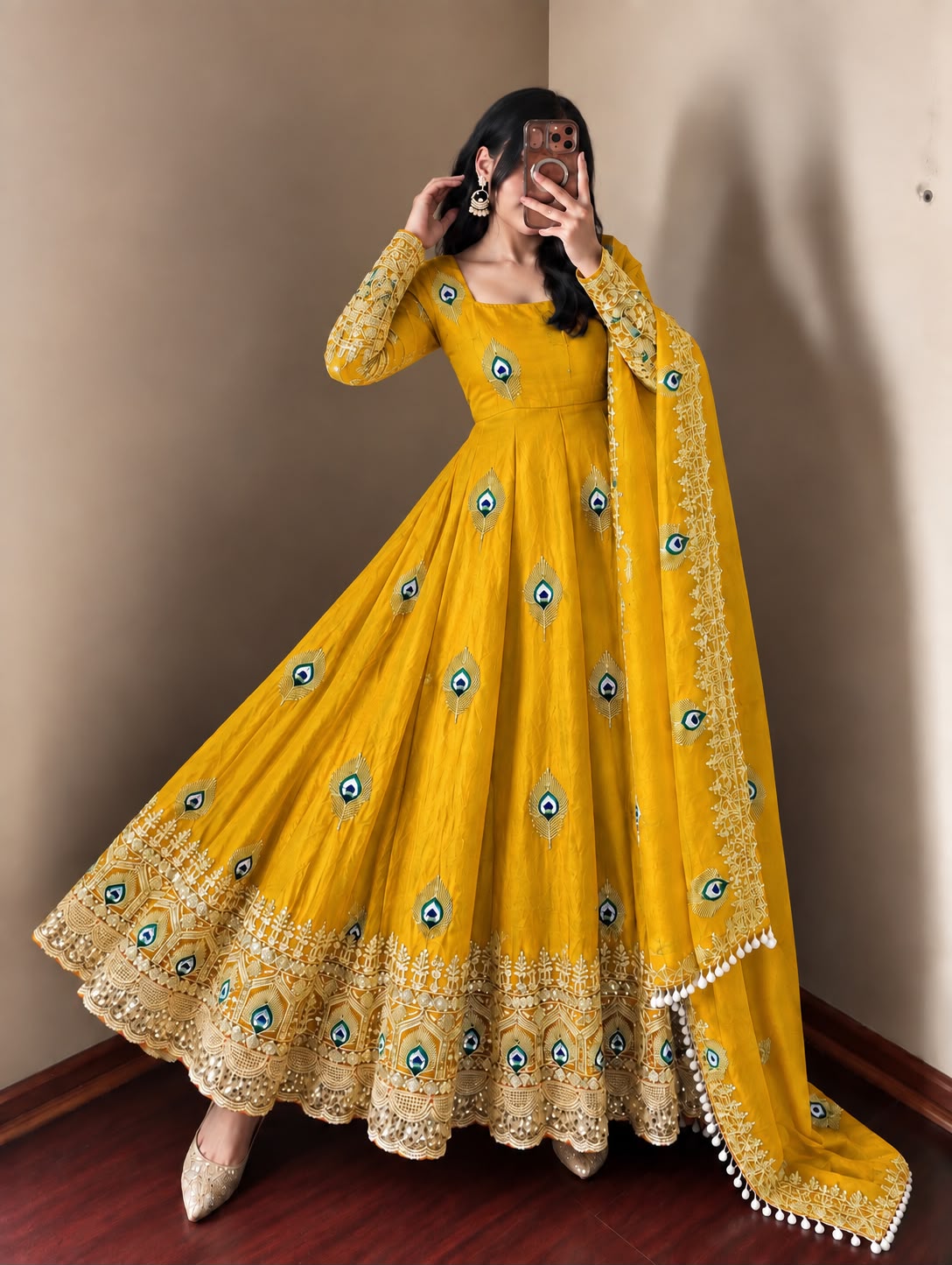 Heavy fendy silk 3 piece designer set (FSD8)