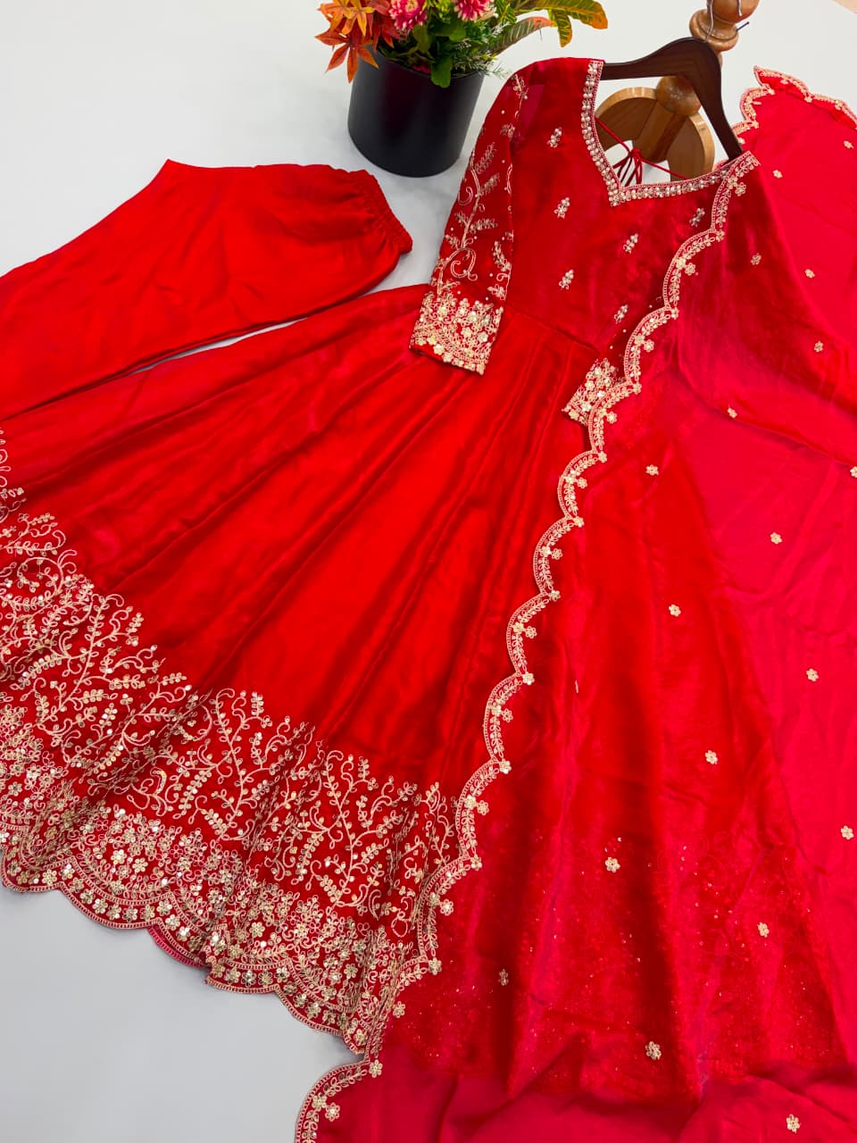 PREMIUM GOWN SET (PGS01)