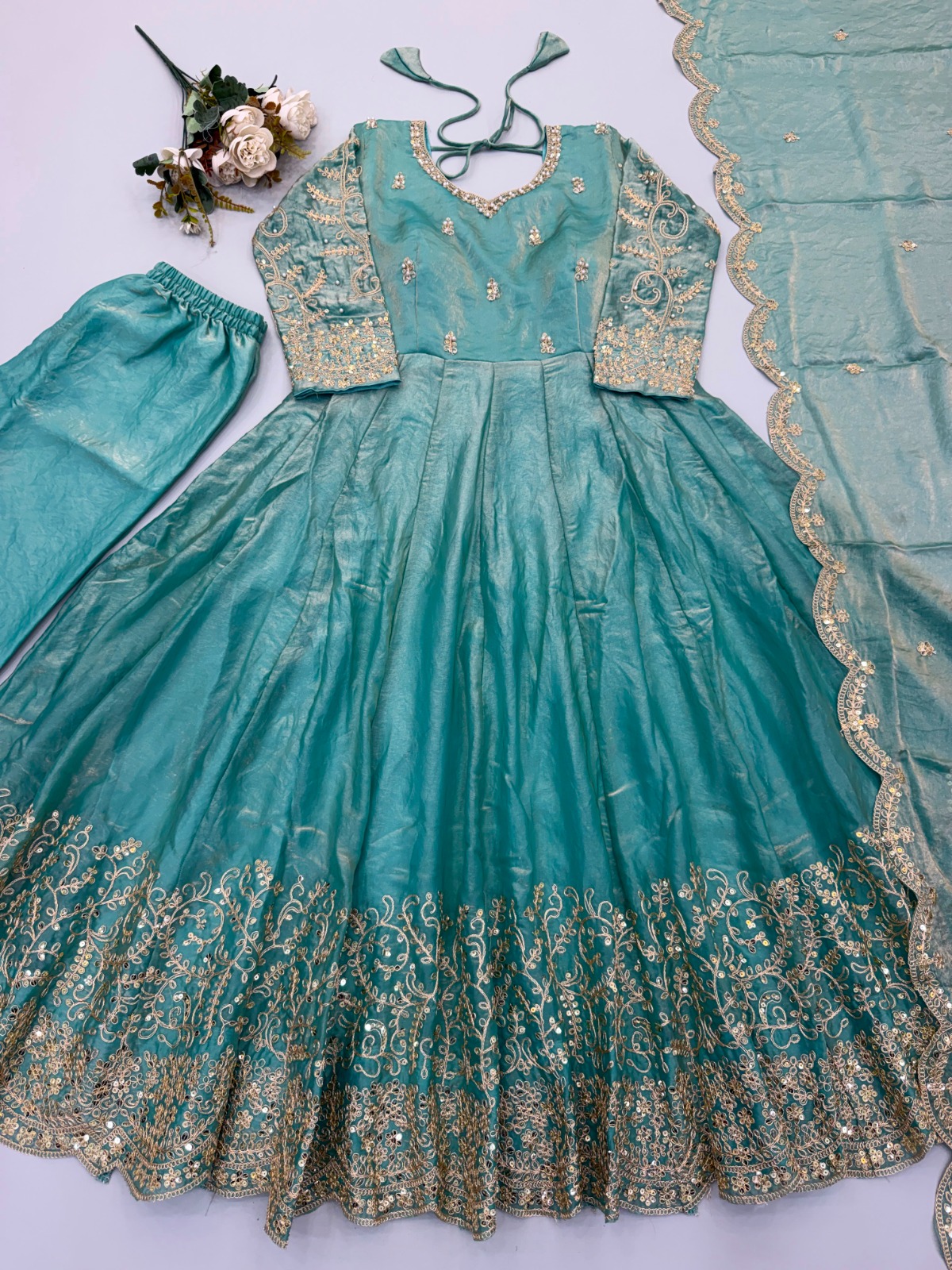 PREMIUM GOWN SET (G01)