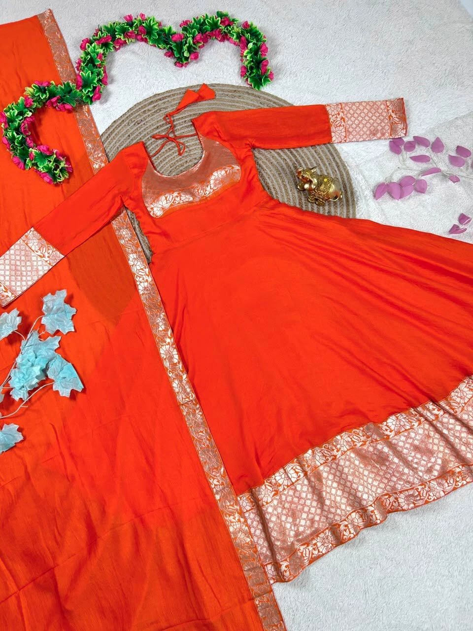 ROYAL TRIO CONTRAST GOWN (RTC03)