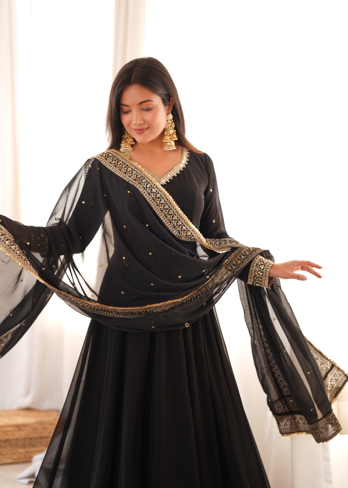 Romantic Black (Black1)