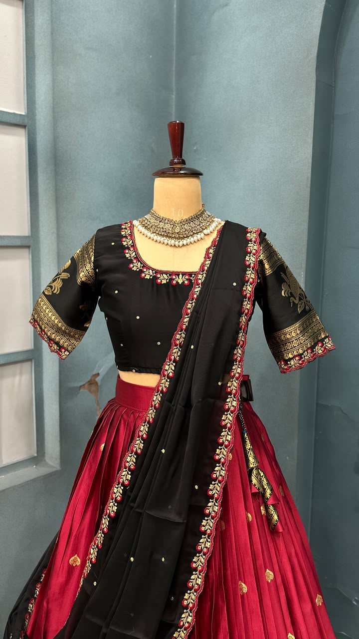 Full stiched Kanjivaram silk Lehanga (L003)