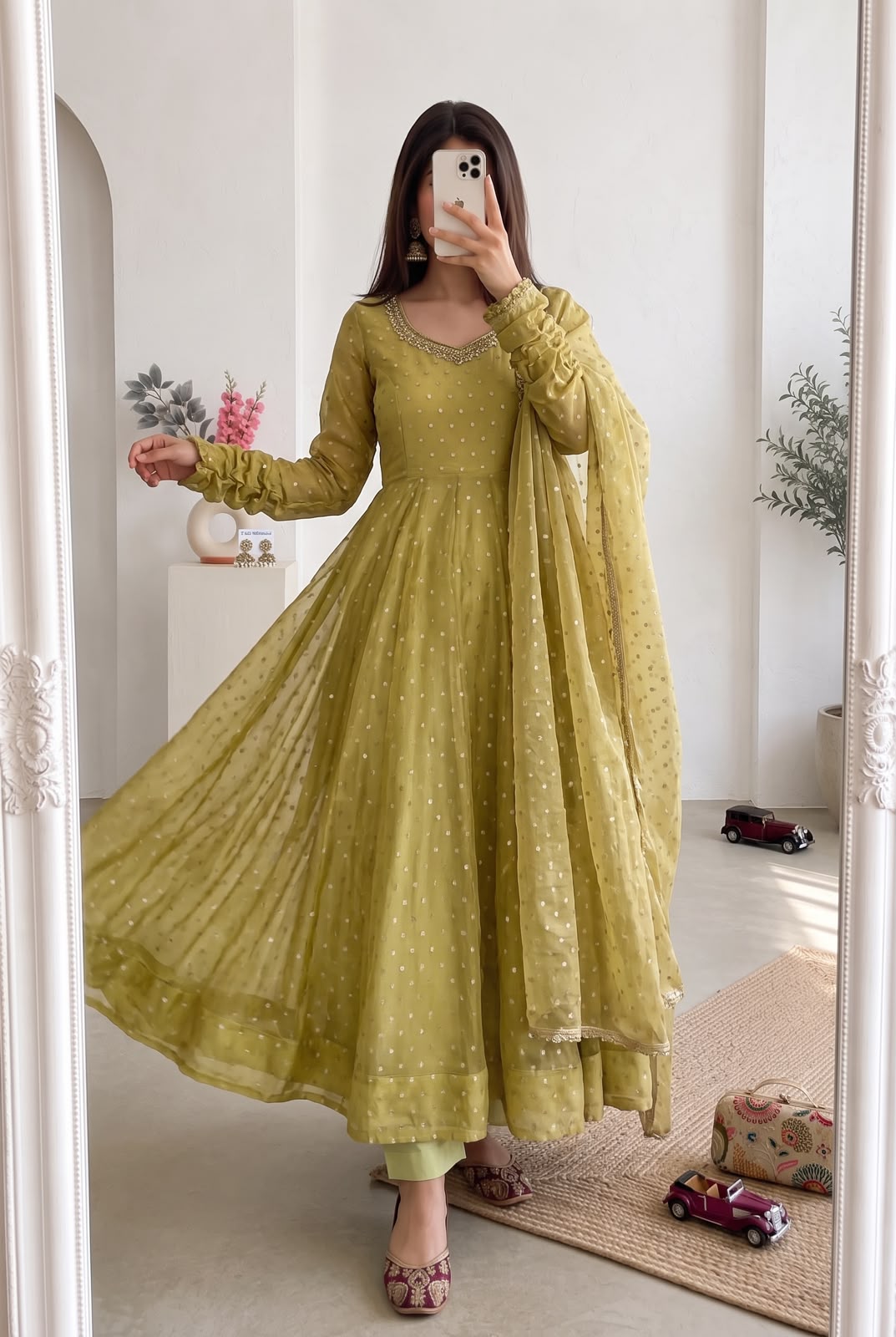 Moss Butti Silk (MBS02)
