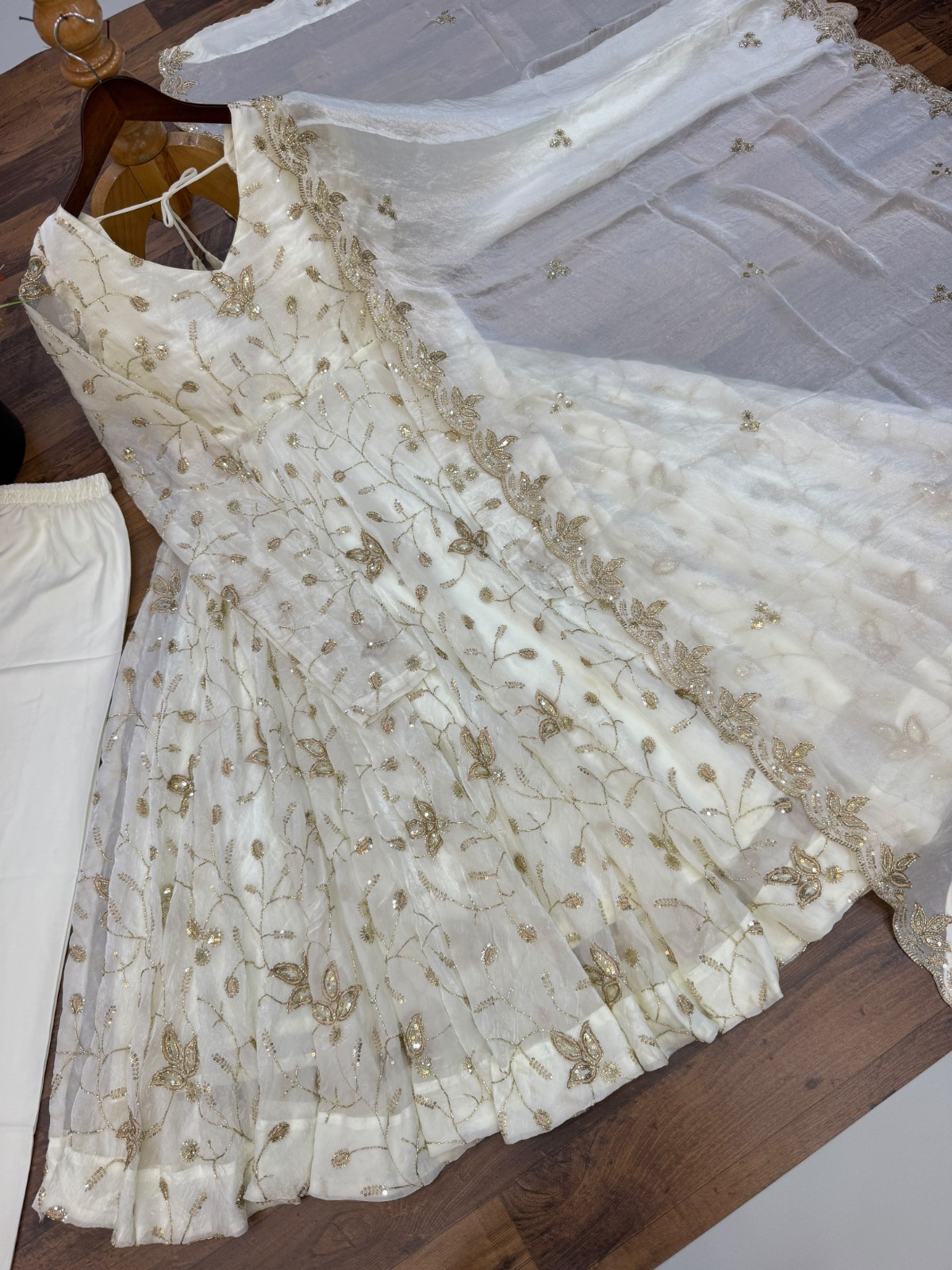 White Anarkali ( FSW01)