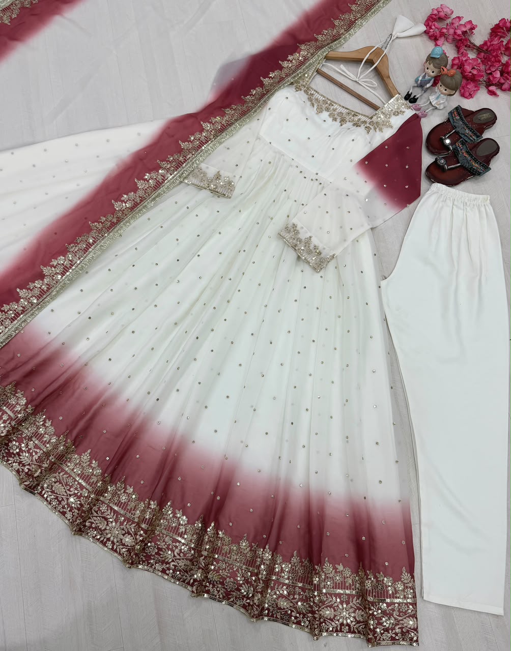 White + Meroon Star Georgette ( SGM01)
