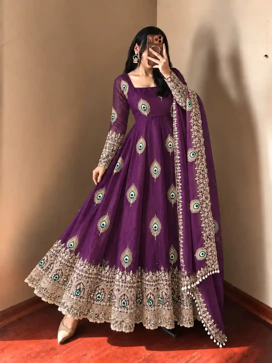 Heavy fendy silk 3 piece designer set (FSD11)