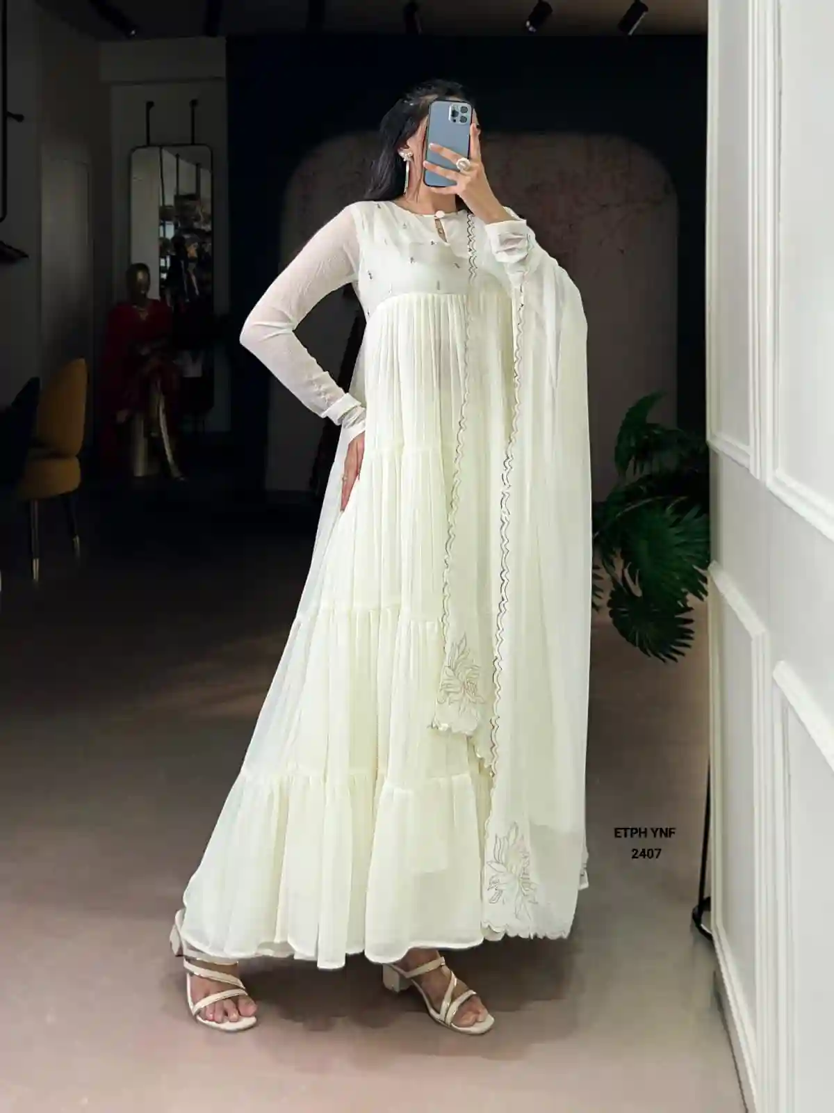 A flowy Anarkali (FA01)