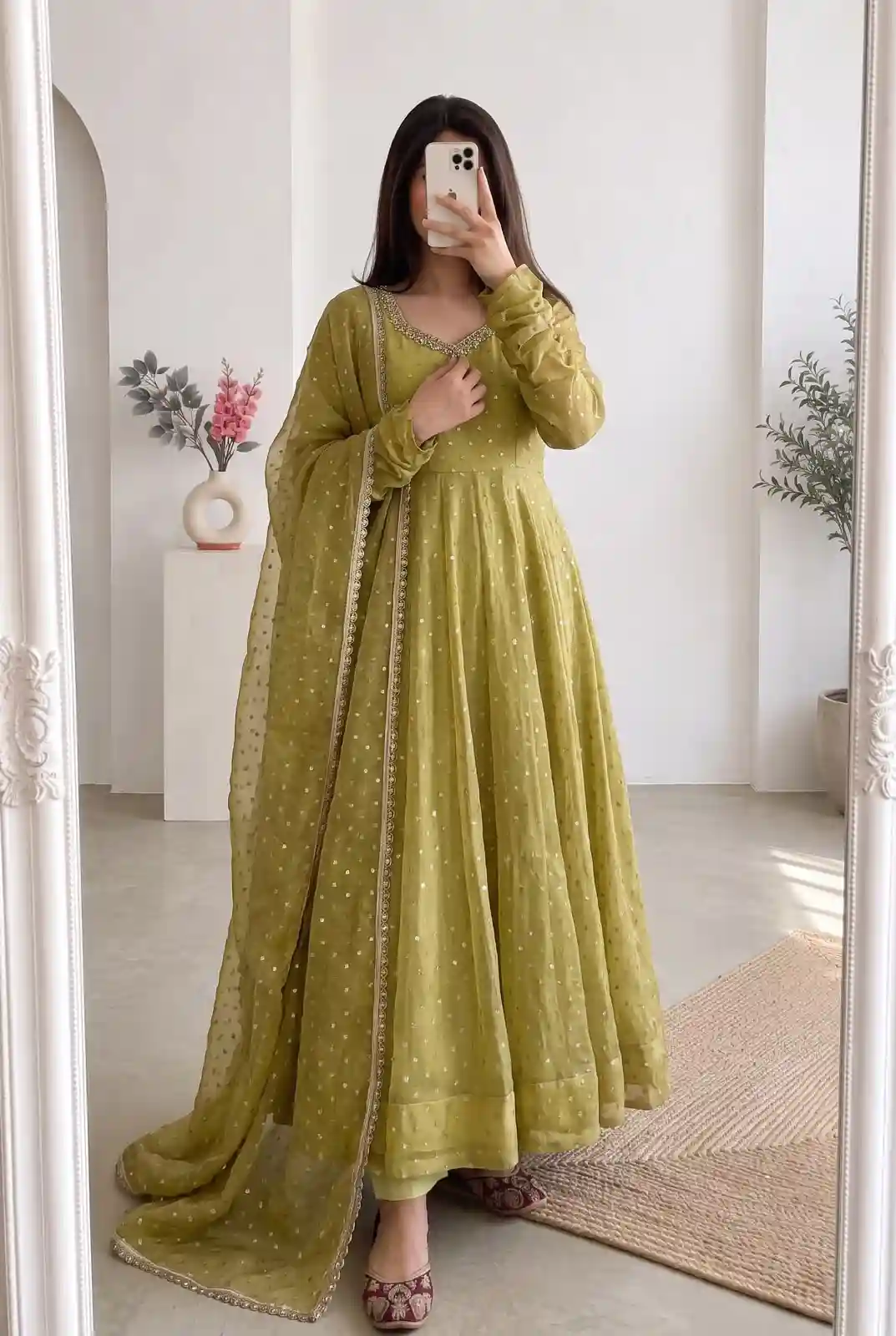 Moss Butti Silk (MBS02)