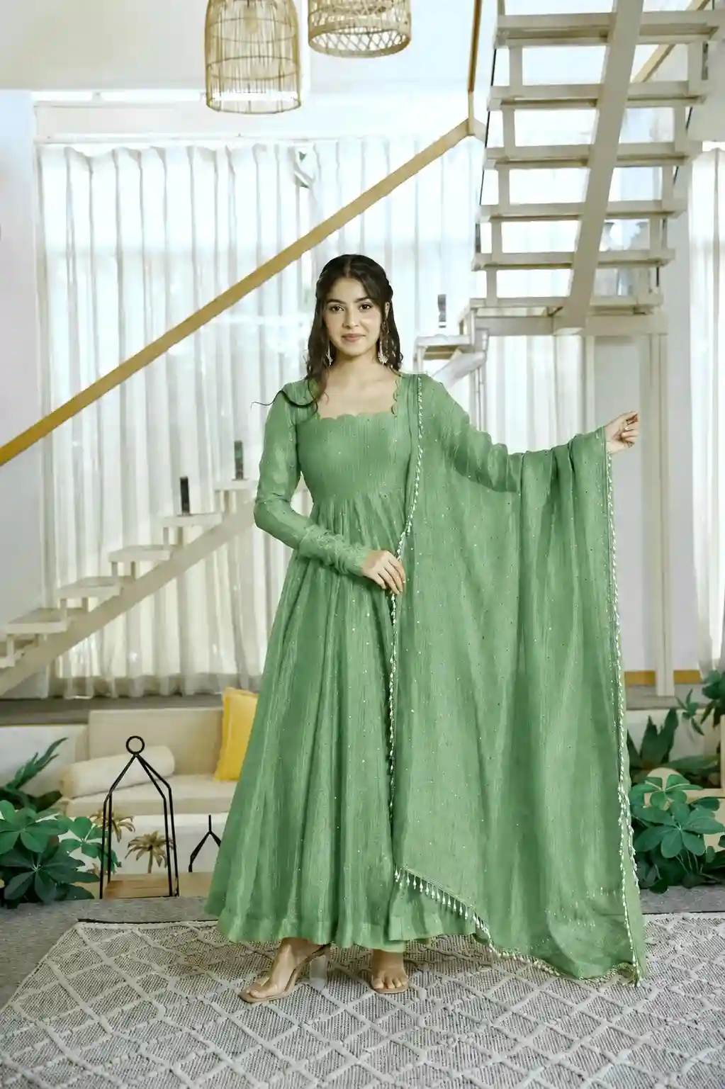 Elegant Salsa Silk Gown Set (SS02)