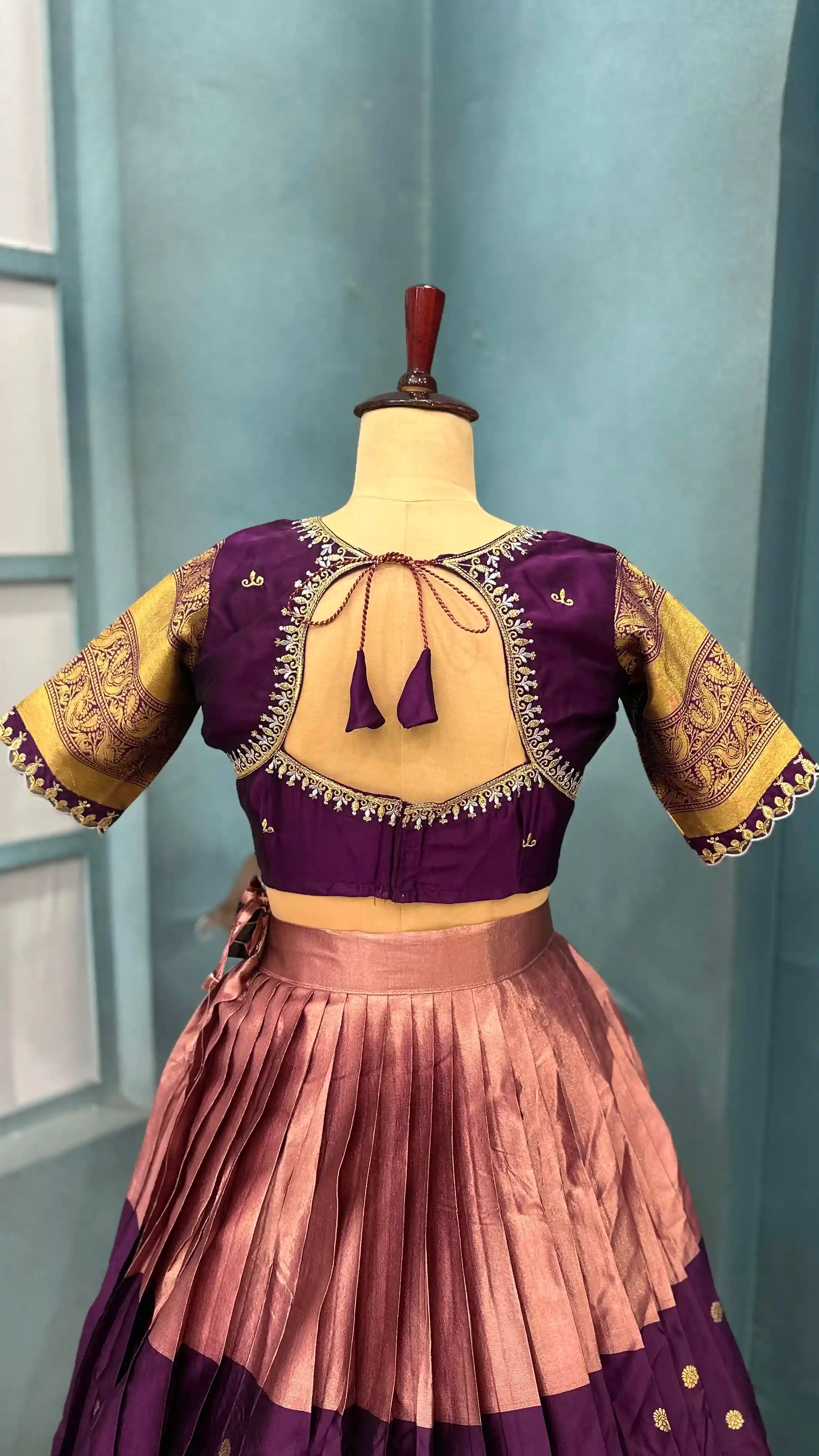 Full stiched Kanjivaram silk Lehanga (LH02)