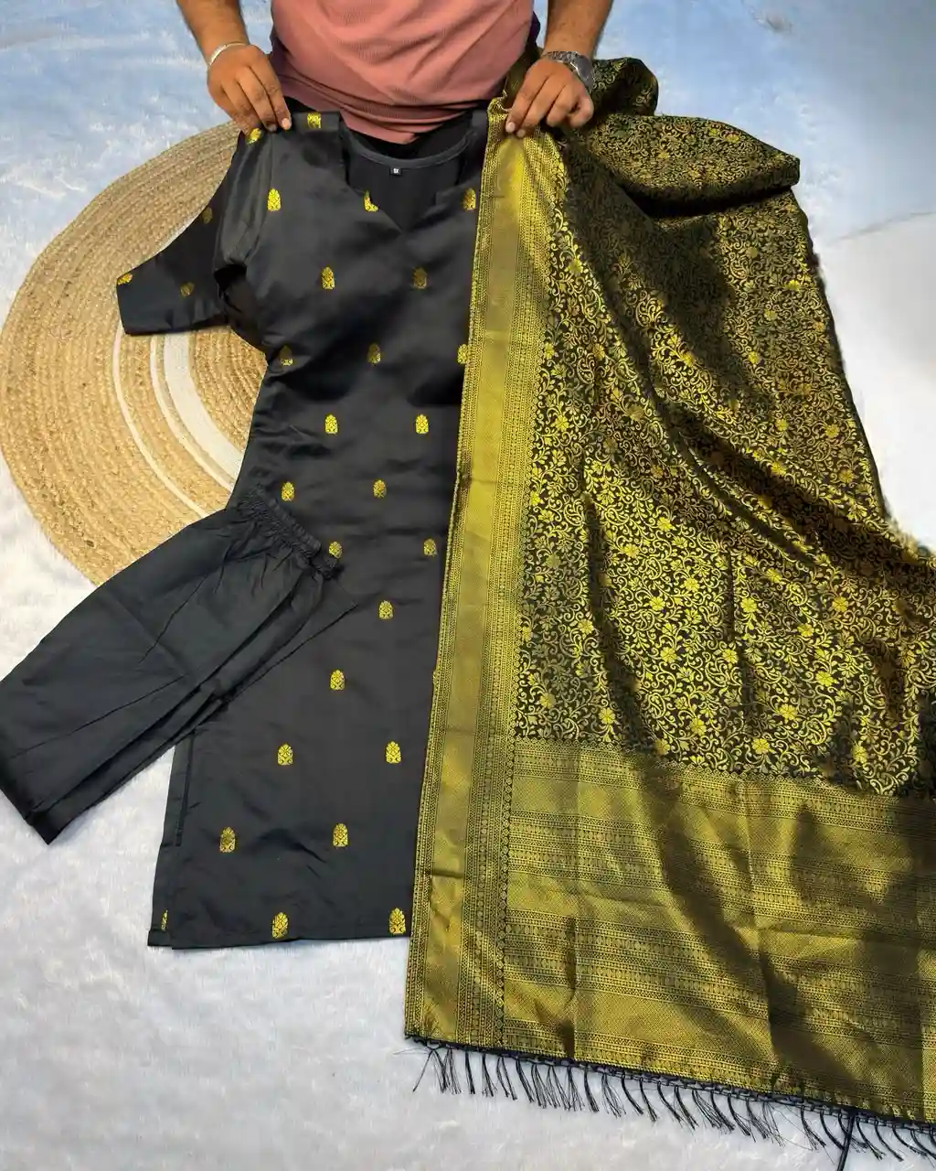 Banarasi Grand Kurti Set (BK02)