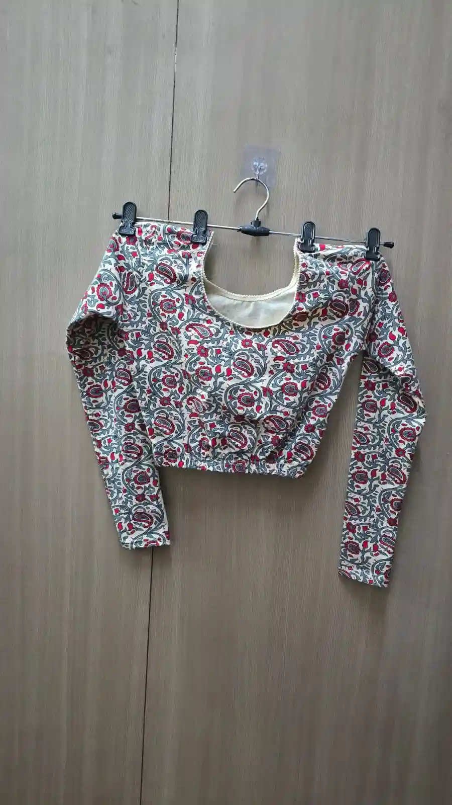Full Sleeve Strachable kalamkari blouse (BL02)