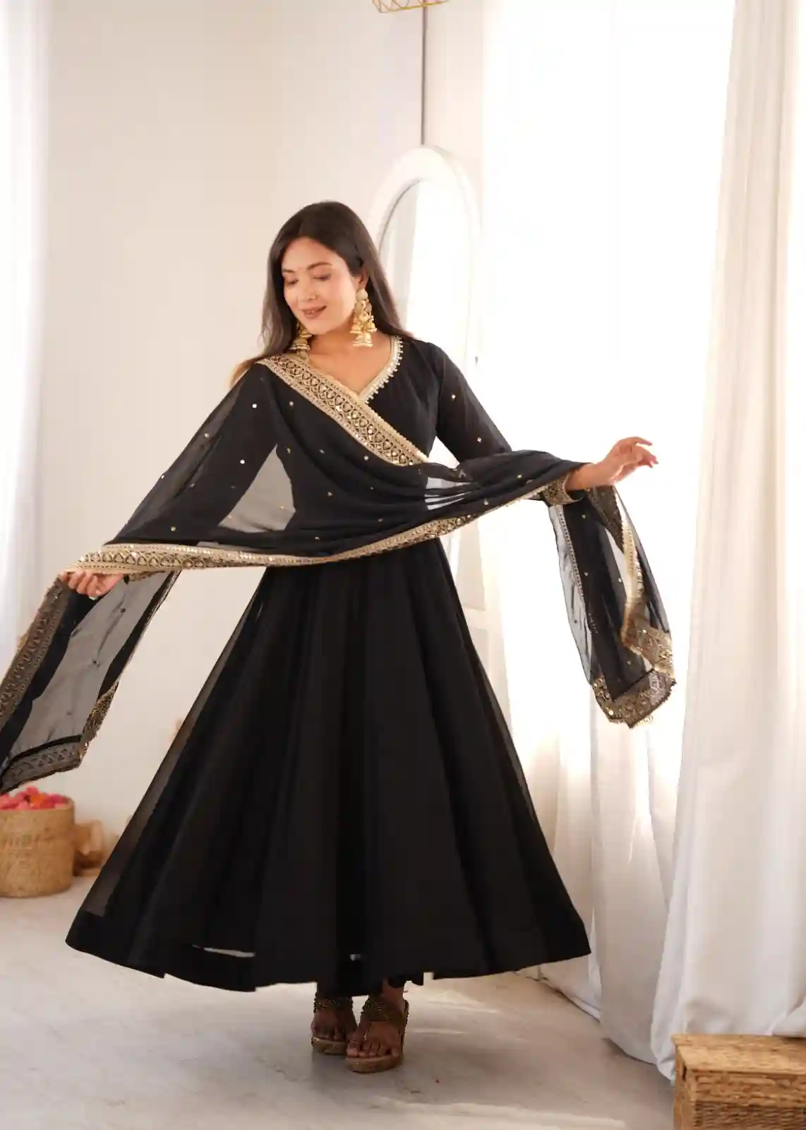 Romantic Black (Black1)