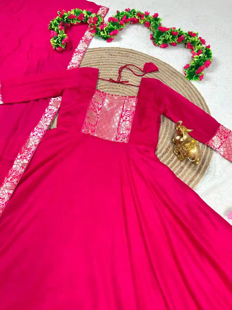 ROYAL TRIO CONTRAST GOWN (RTC01)