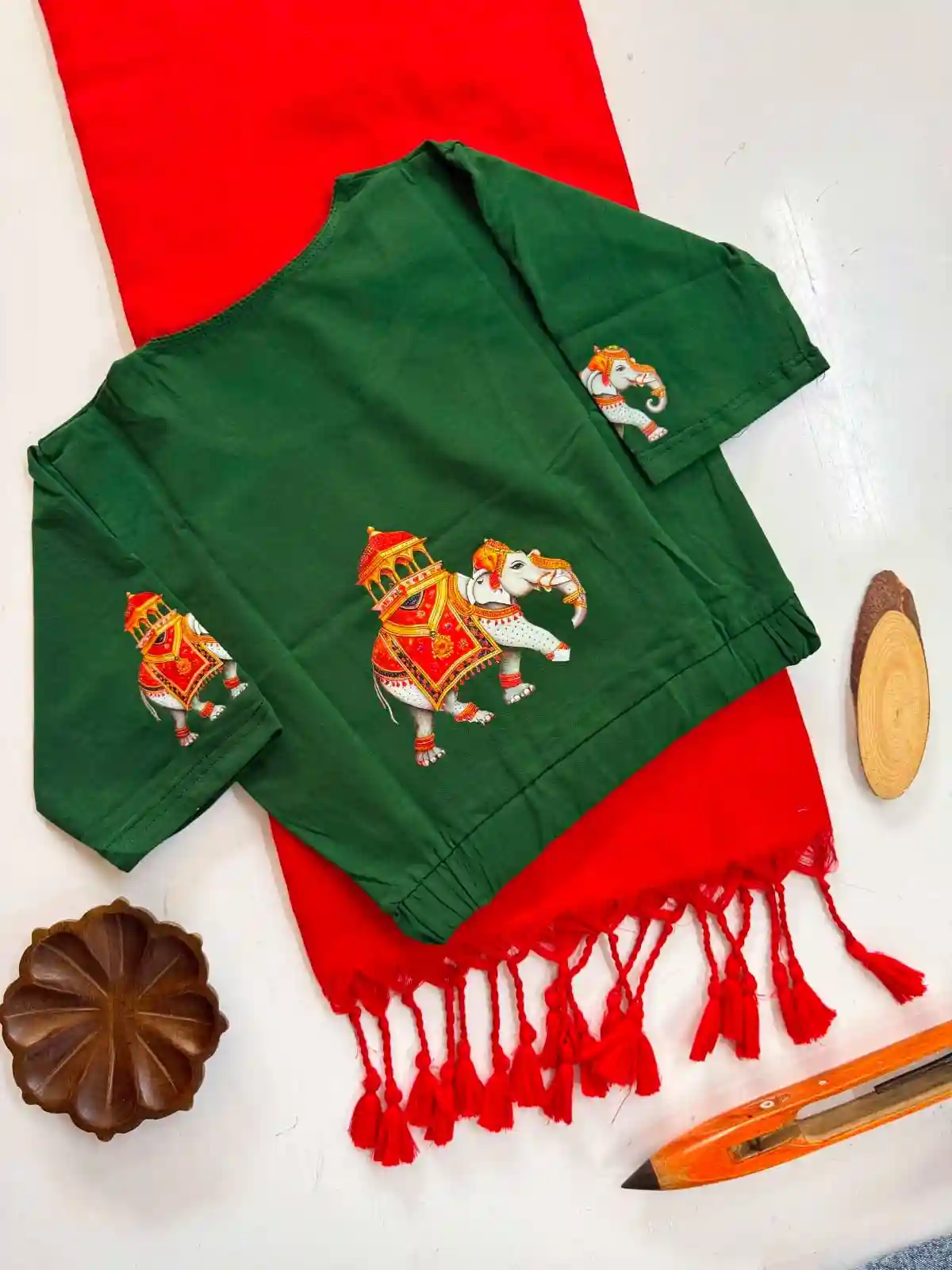 Handloom Khadi  COTTON Saree with BLOUSE (SB17)