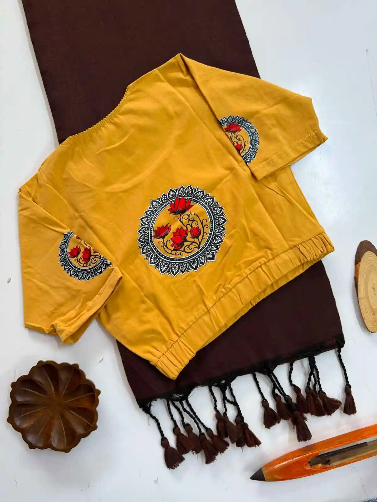 Handloom Khadi  COTTON Saree with BLOUSE (SB07)