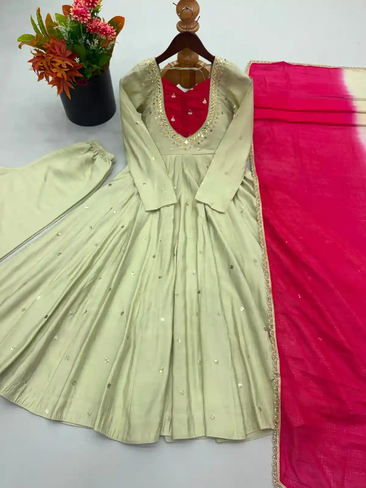 Roman Silk Embroidery Sequence with Real Mirror Work (RS002)