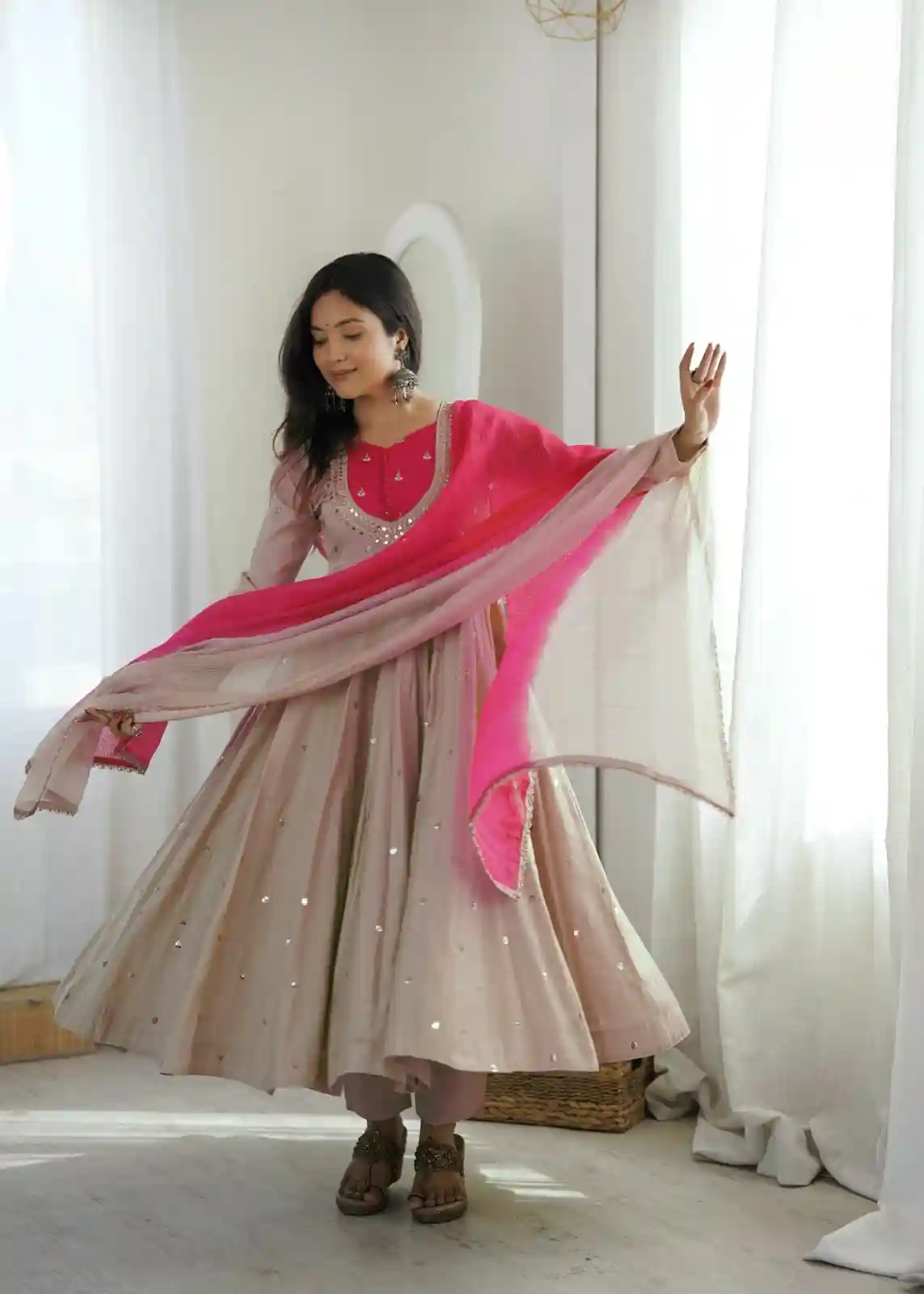 Roman Silk Embroidery Sequence with Real Mirror Work (RS008)