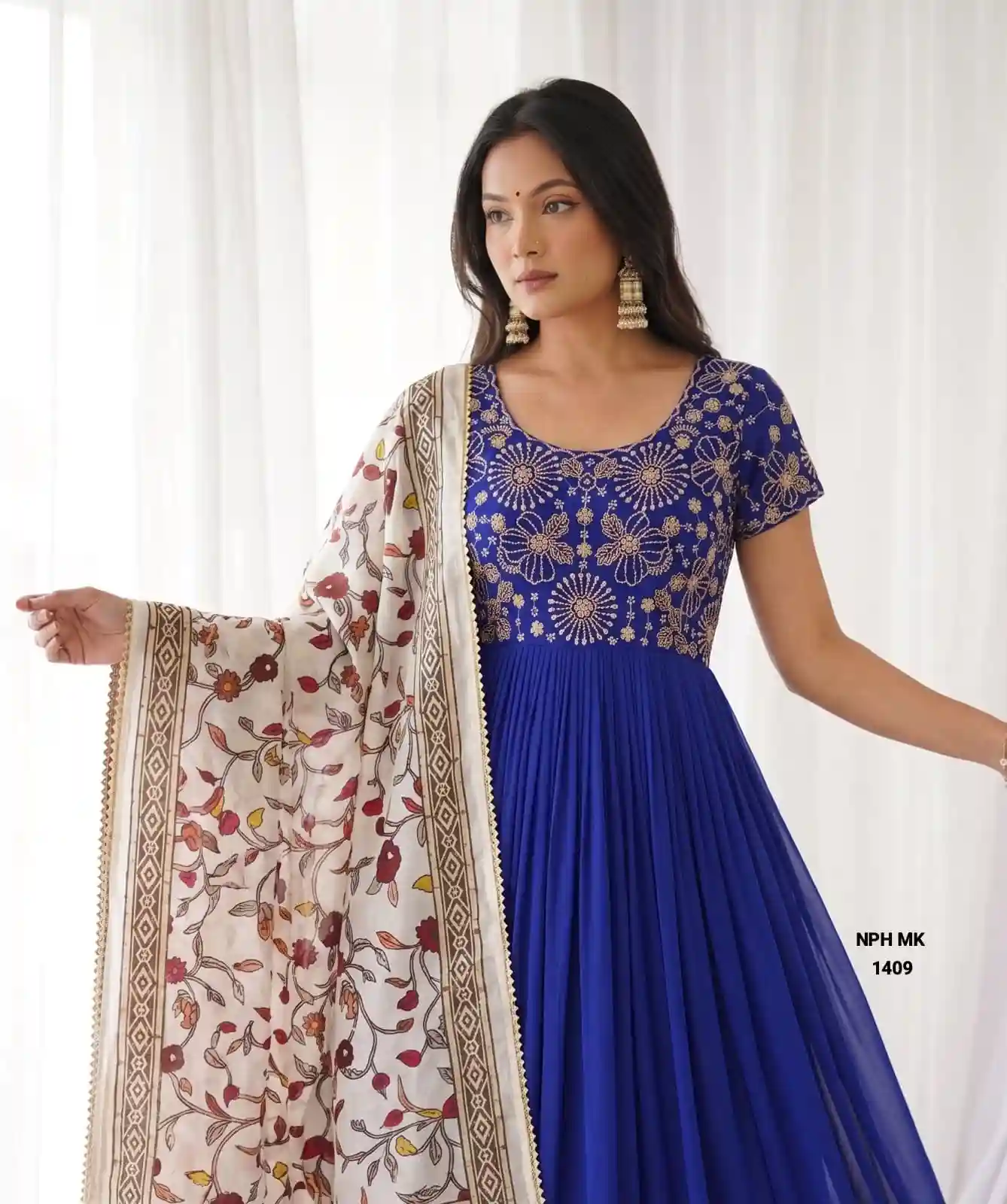 Maggam Work Gown ( MO02)