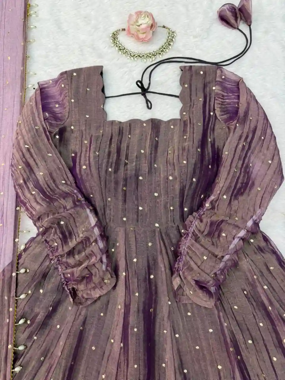 Elegant Salsa Silk Gown Set (SS06)
