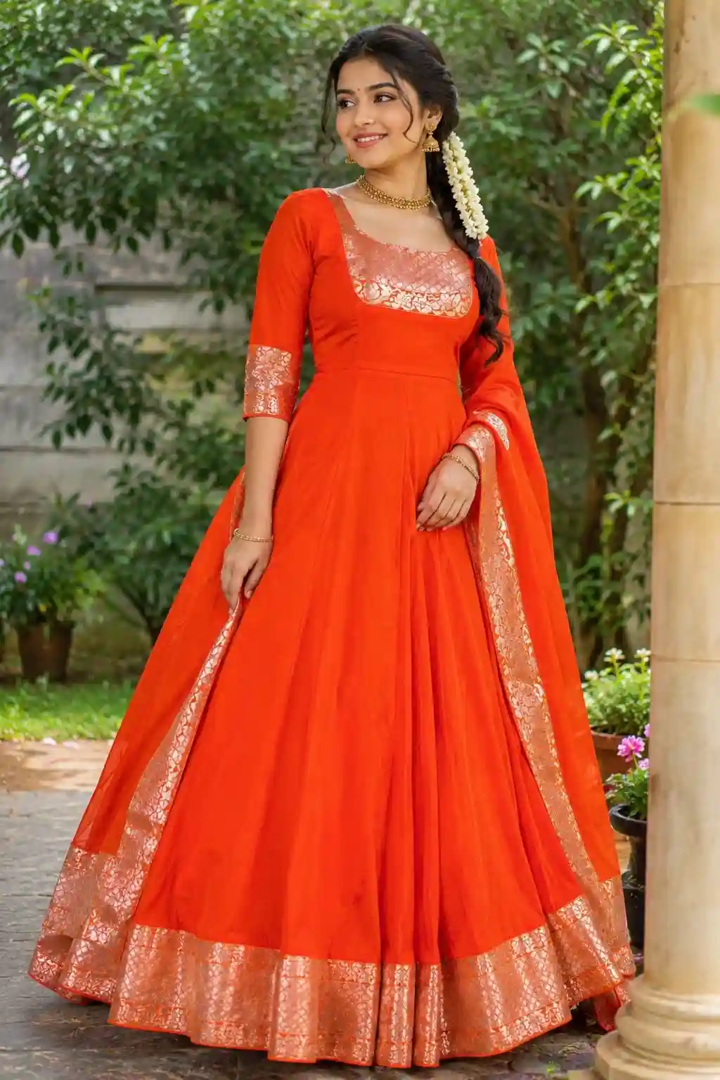 ROYAL TRIO CONTRAST GOWN (RTC03)