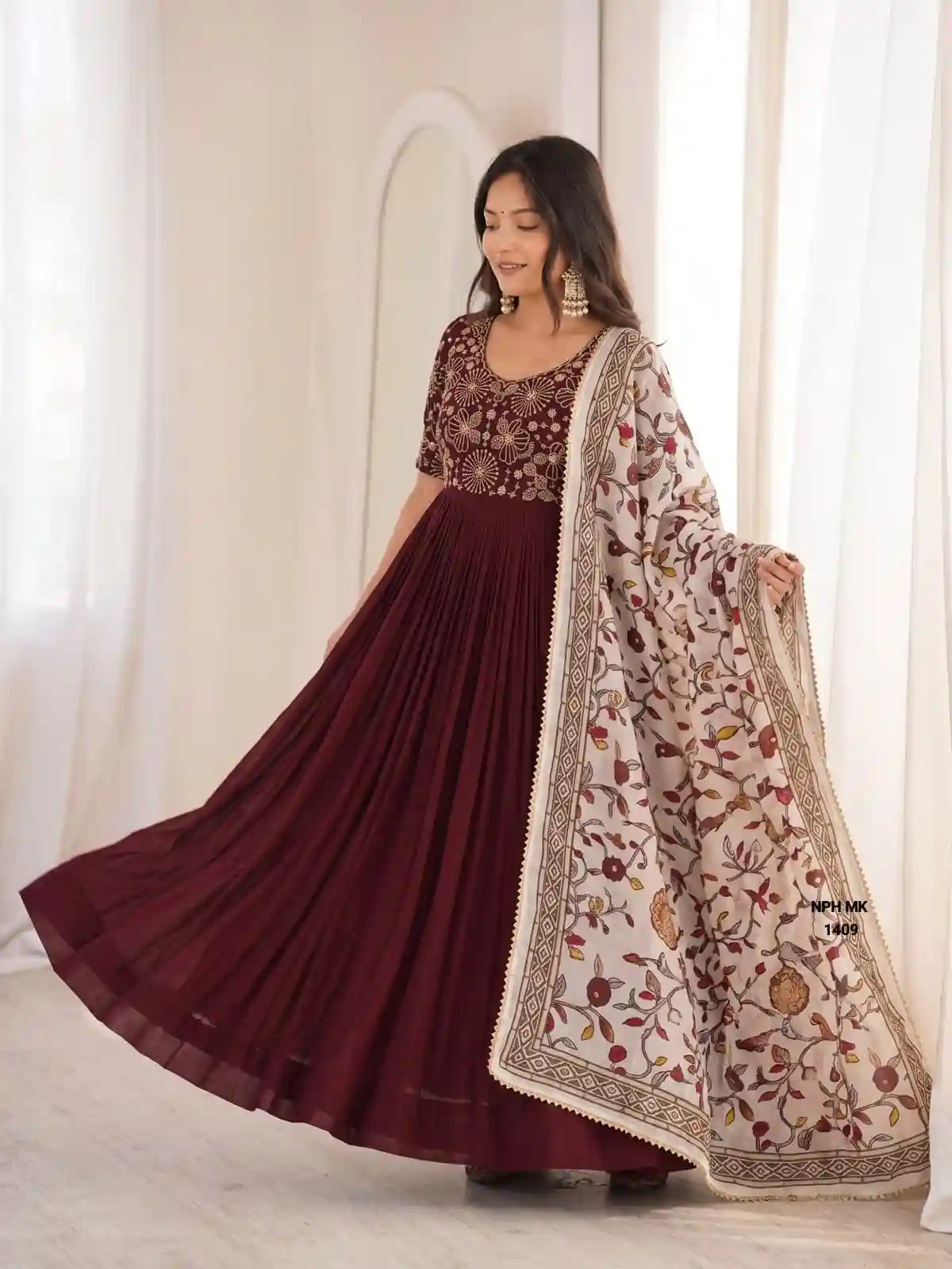 Maggam Work Gown ( MO03)