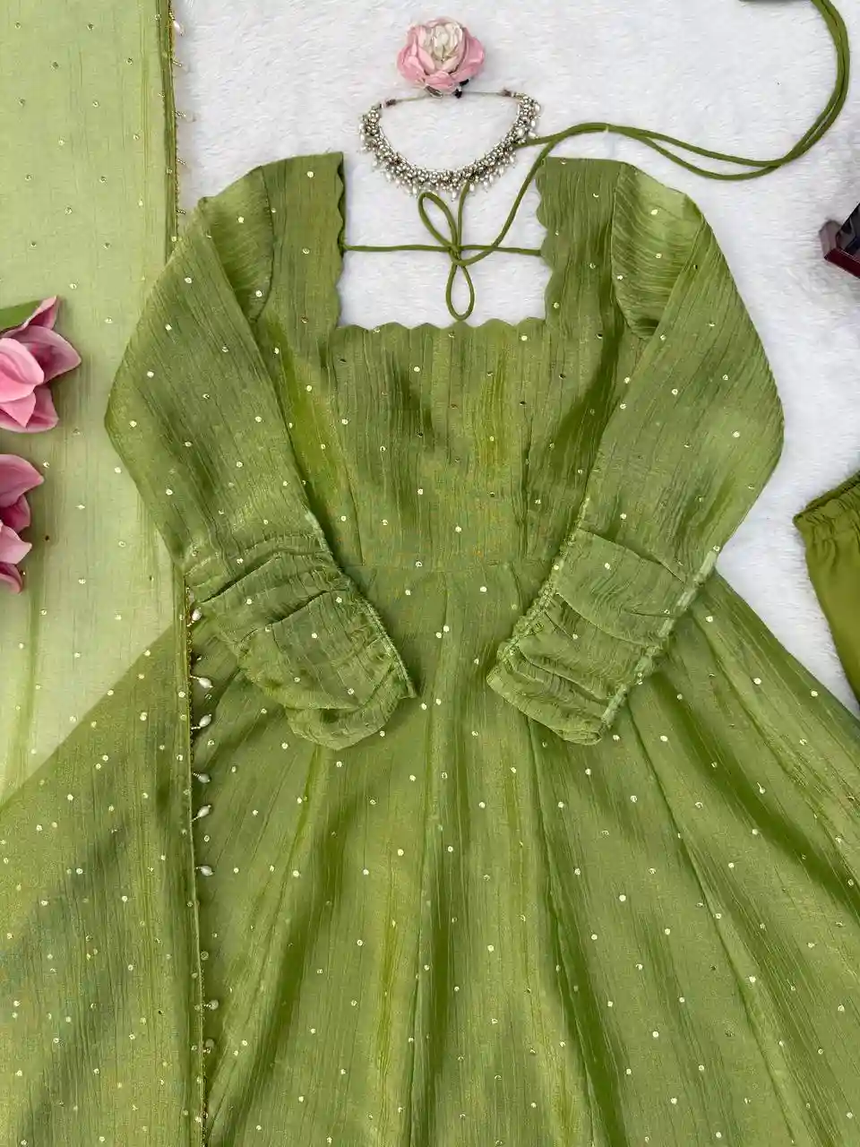 Elegant Salsa Silk Gown Set (SS03)