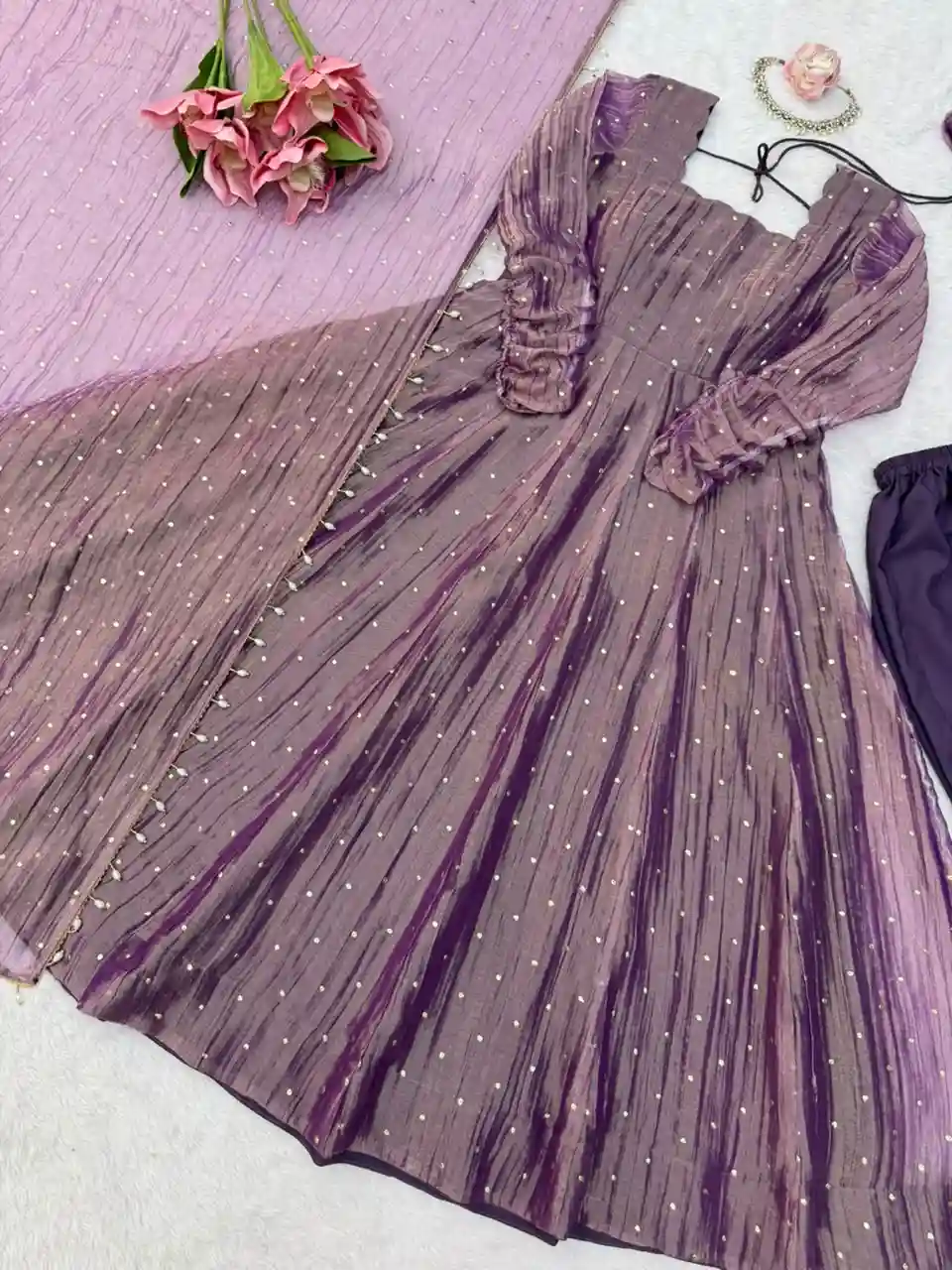 Elegant Salsa Silk Gown Set (SS06)